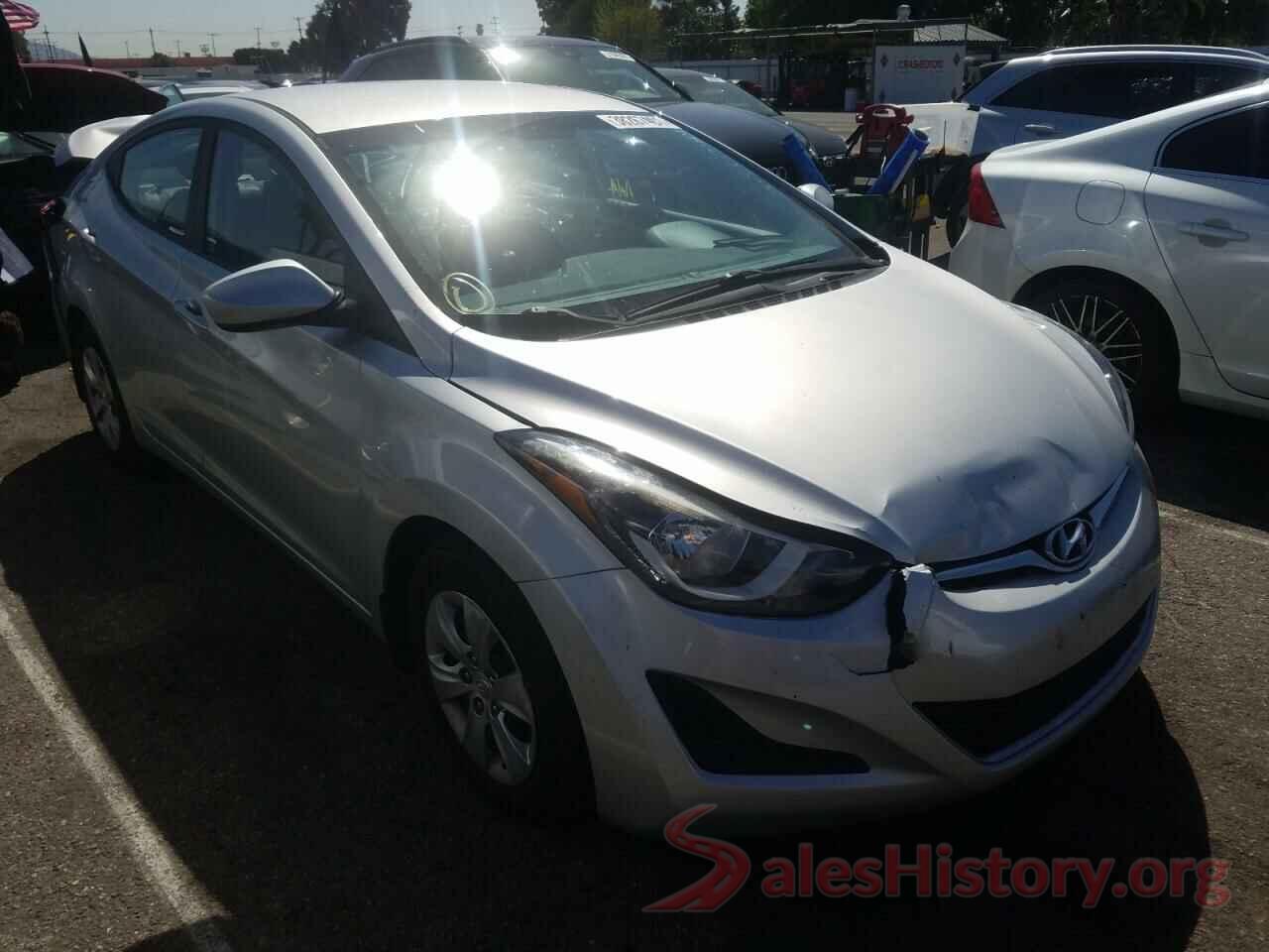 5NPDH4AE7GH732327 2016 HYUNDAI ELANTRA