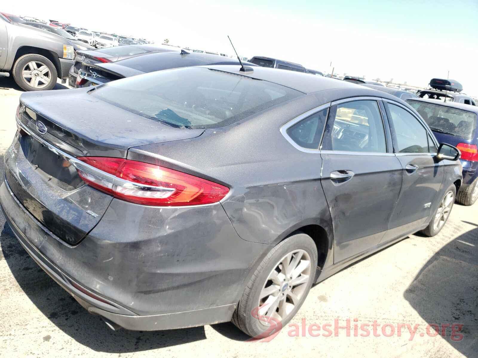 3FA6P0PU7JR218717 2018 FORD FUSION