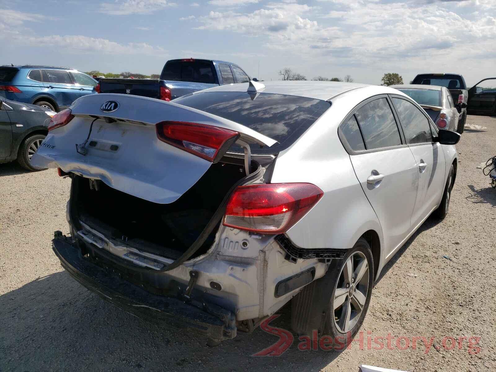 3KPFL4A76JE243843 2018 KIA FORTE