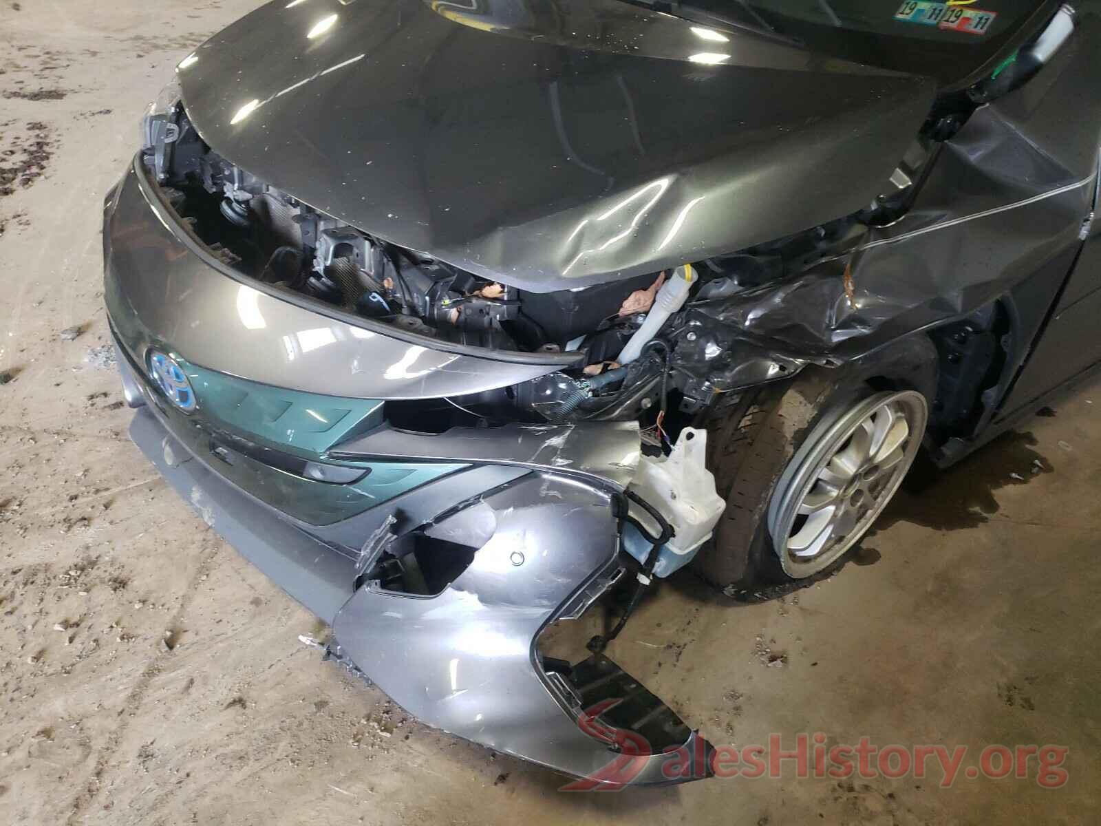 JTDKARFPXH3030731 2017 TOYOTA PRIUS