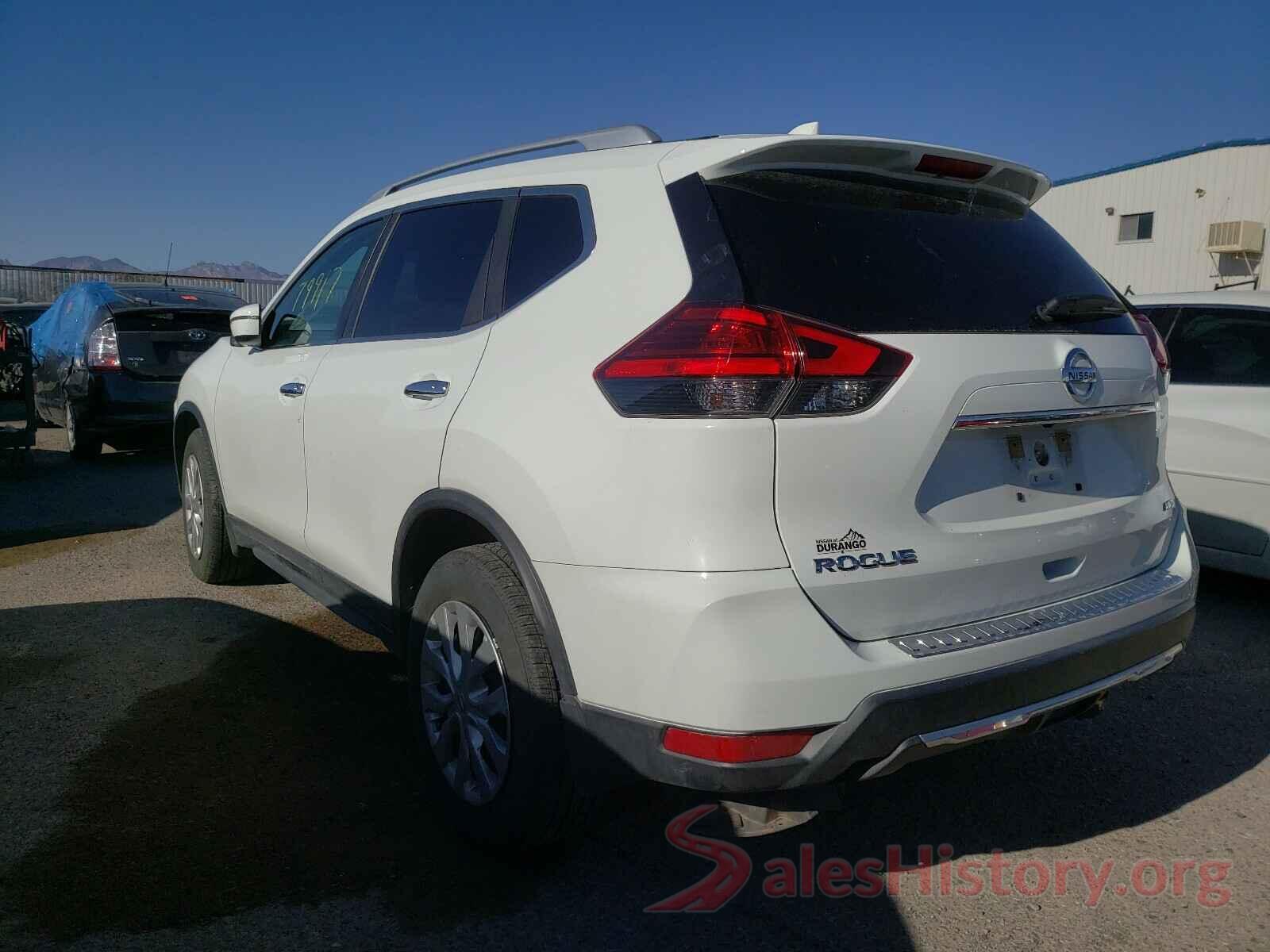 KNMAT2MV4HP579932 2017 NISSAN ROGUE