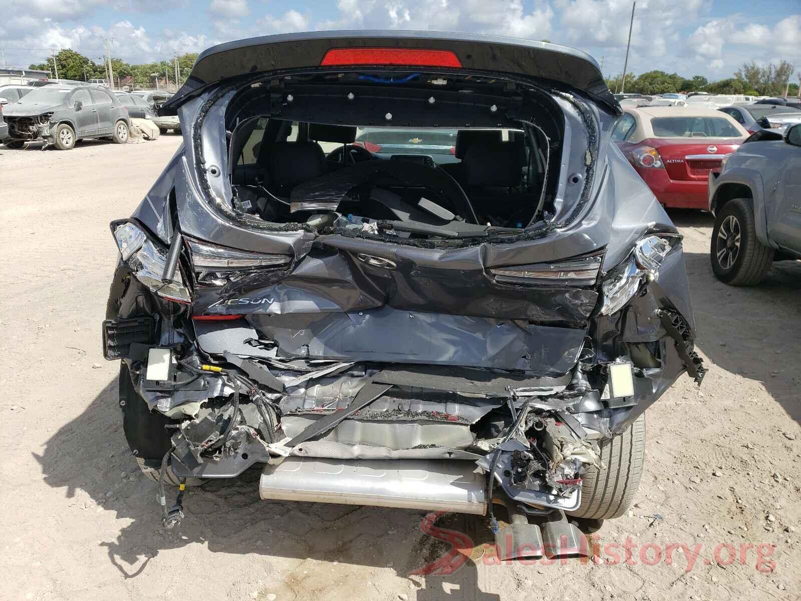 KM8J33AL2KU051240 2019 HYUNDAI TUCSON