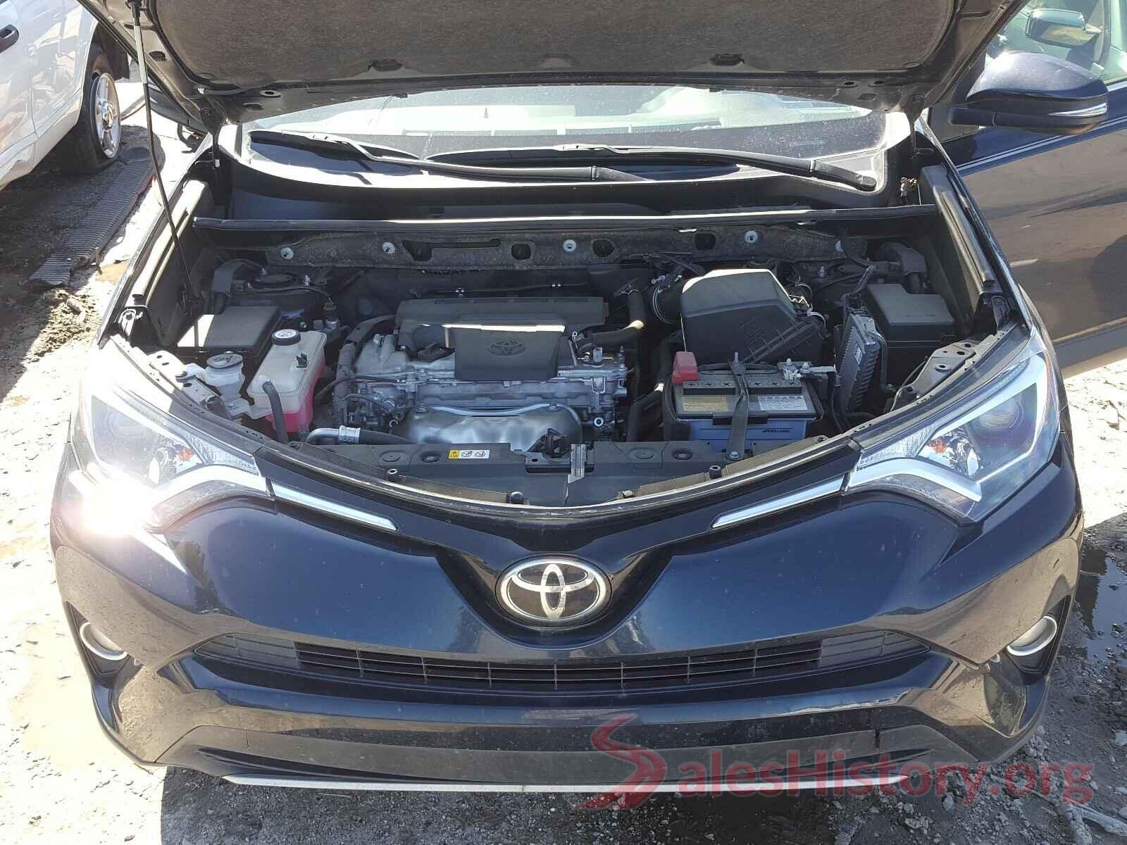 JTMWFREV4JJ210341 2018 TOYOTA RAV4