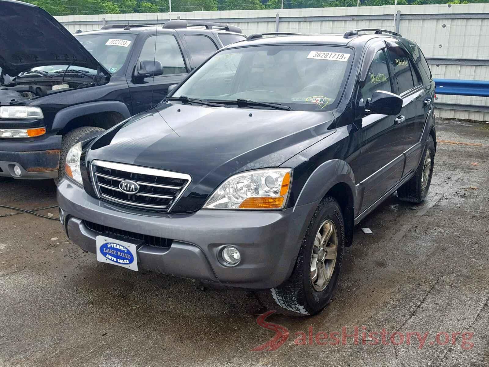 KNDJC736585774702 2008 KIA SORENTO EX