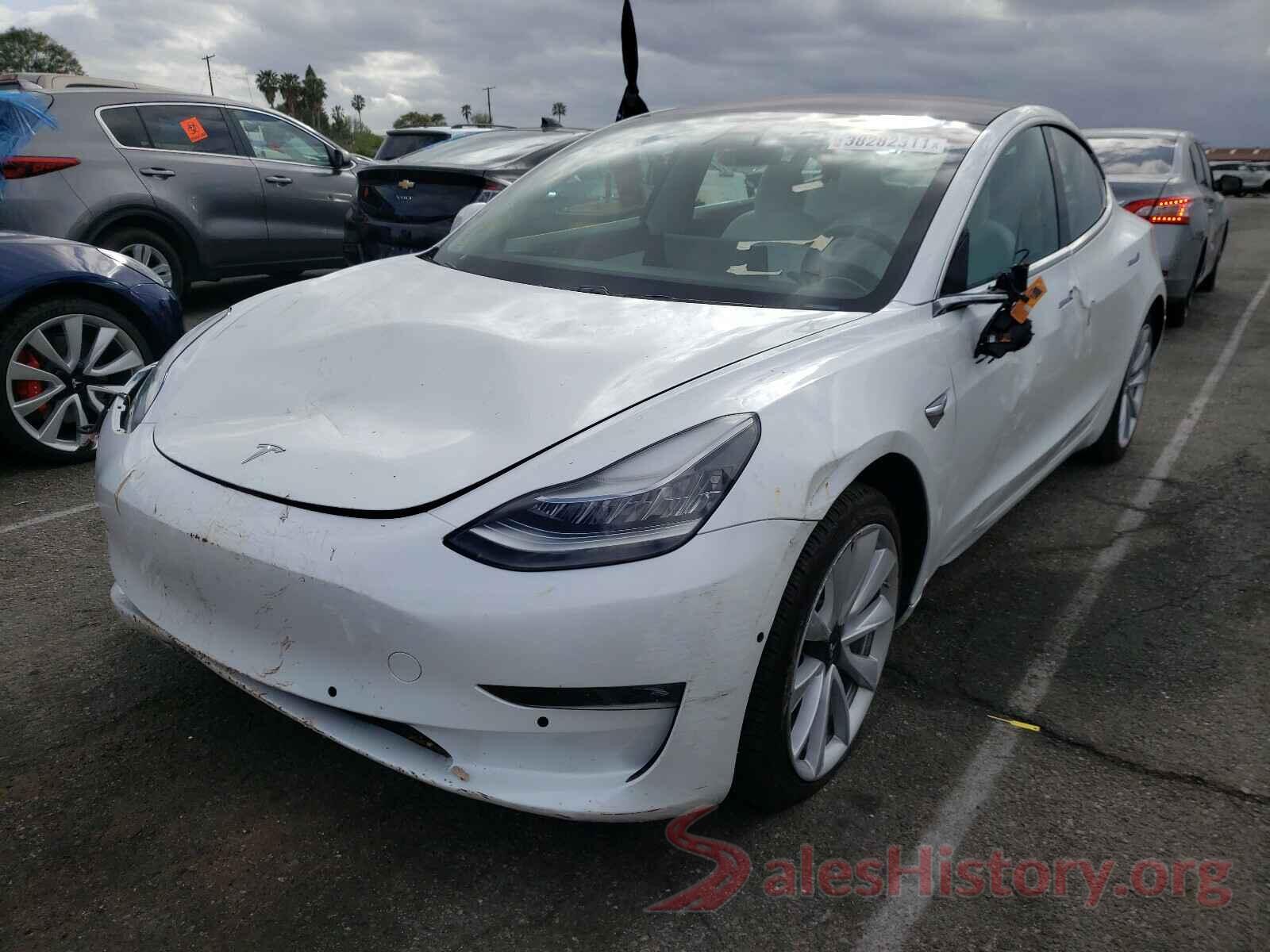 5YJ3E1EBXJF135746 2018 TESLA MODEL 3