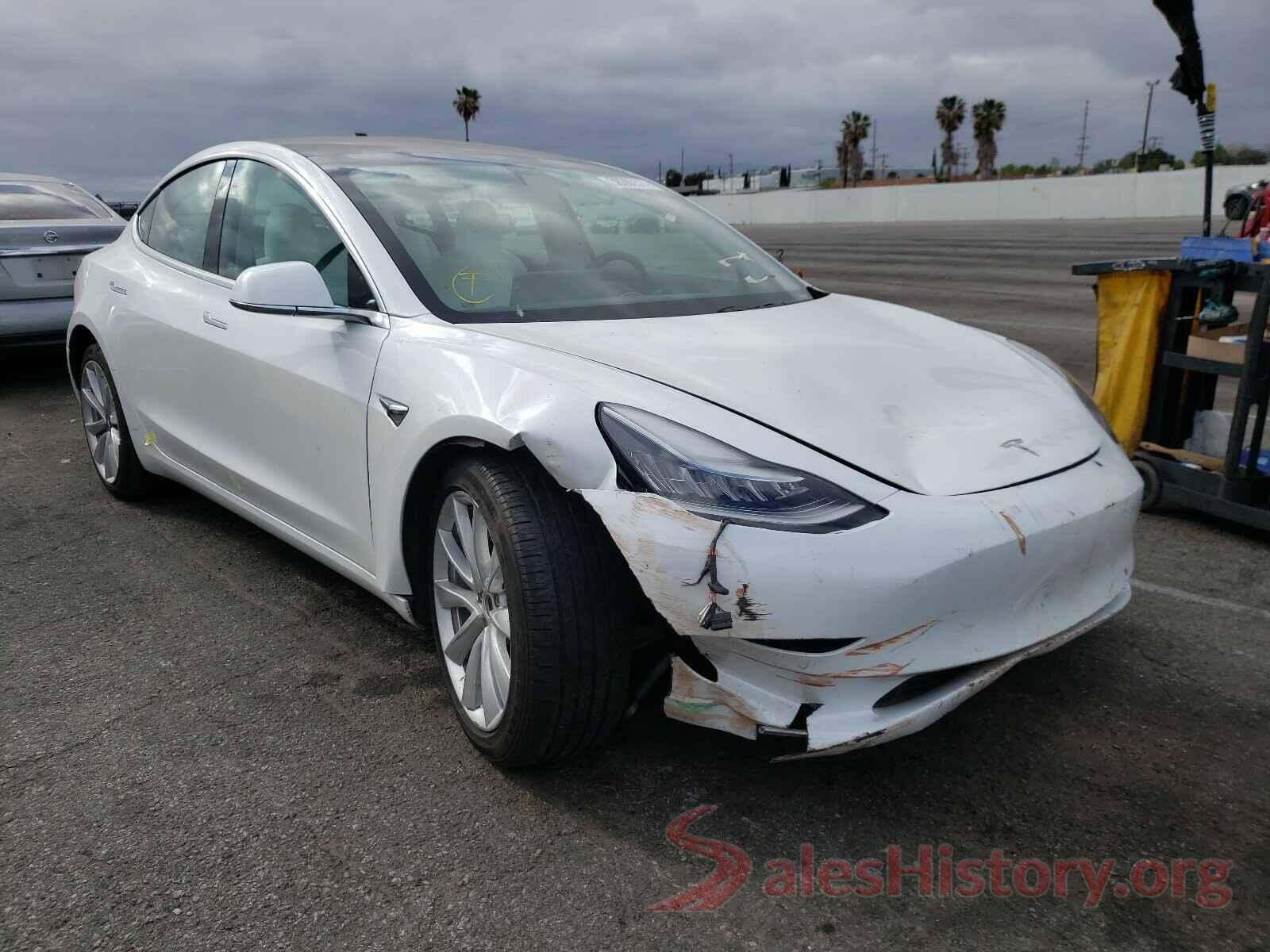 5YJ3E1EBXJF135746 2018 TESLA MODEL 3