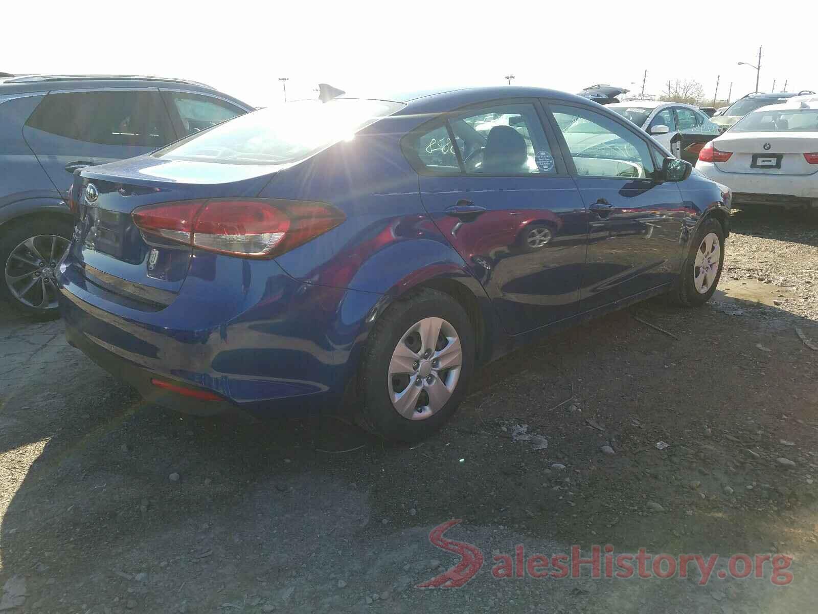 3KPFK4A71HE152573 2017 KIA FORTE