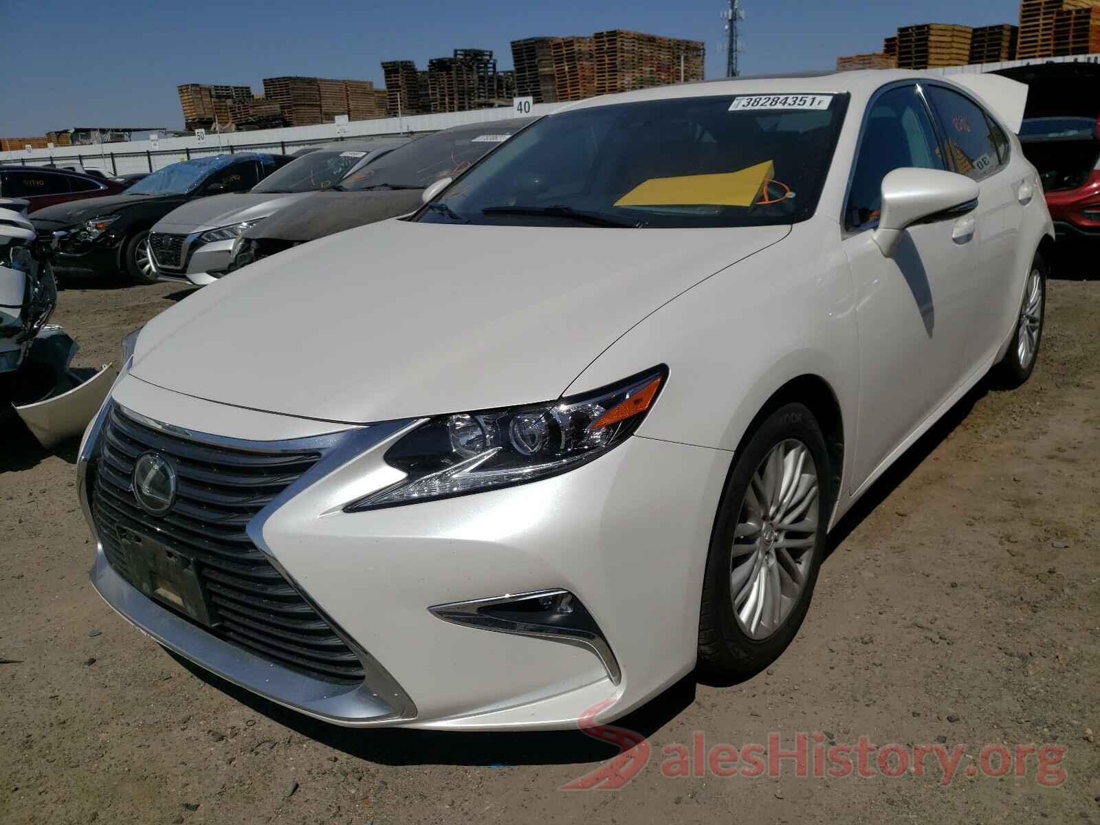 58ABK1GGXJU080126 2018 LEXUS ES350