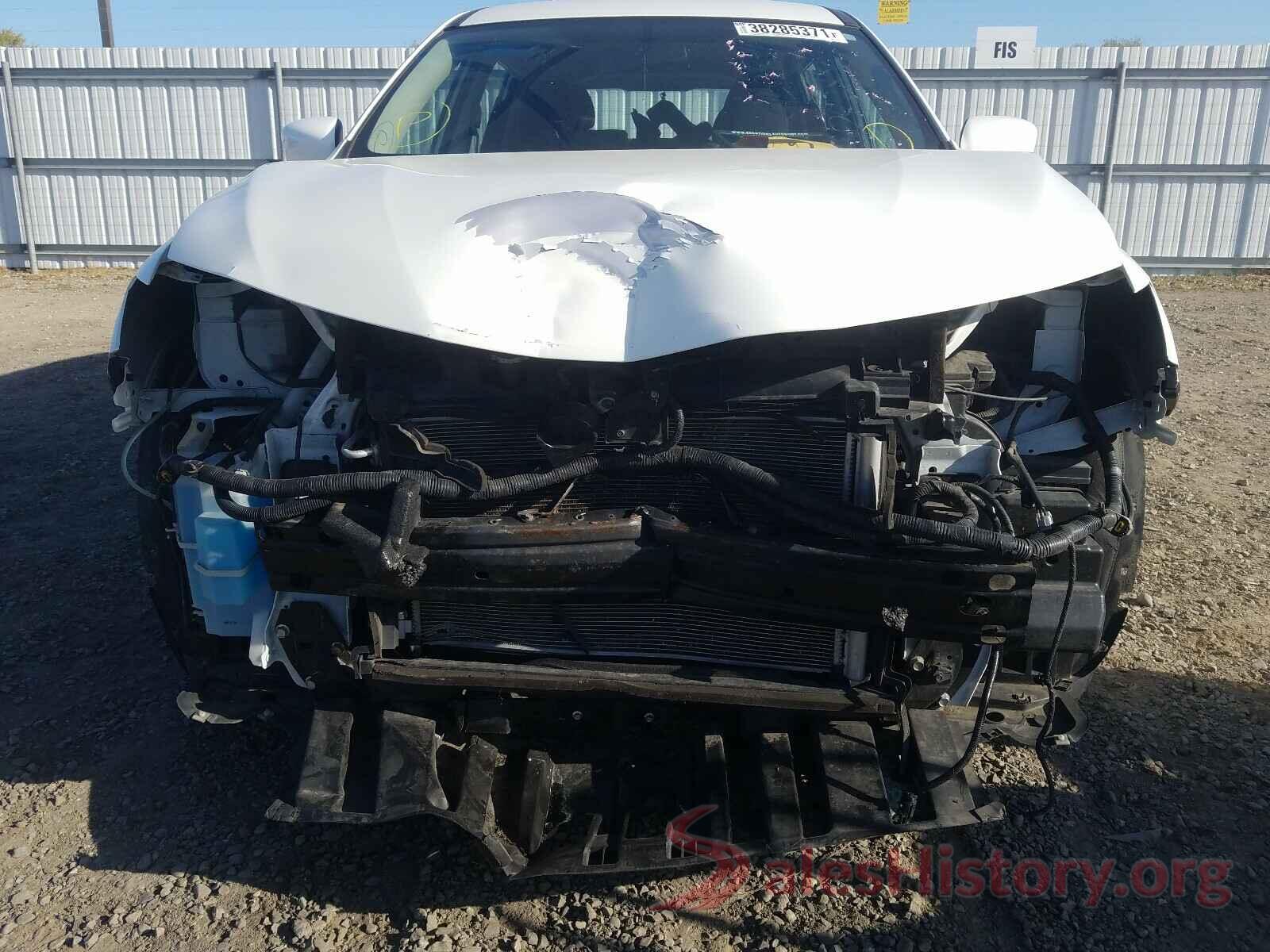 KNMAT2MV0HP528573 2017 NISSAN ROGUE