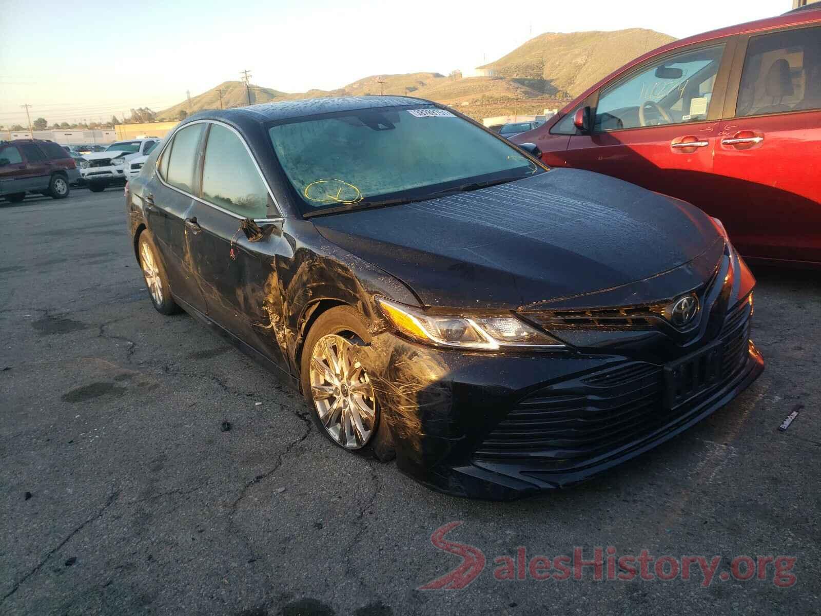 4T1B11HK4KU725688 2019 TOYOTA CAMRY