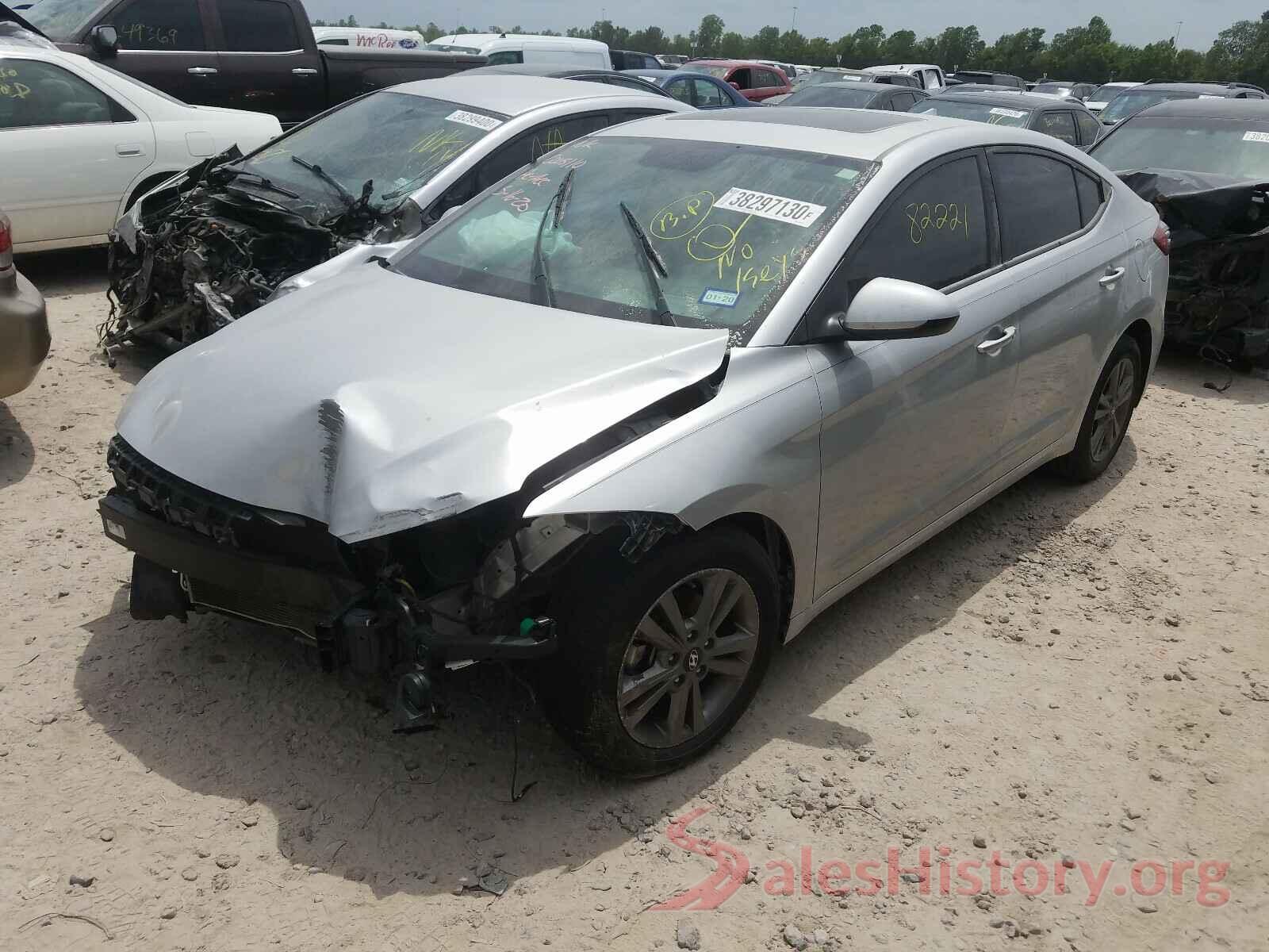 5NPD84LF3JH260530 2018 HYUNDAI ELANTRA