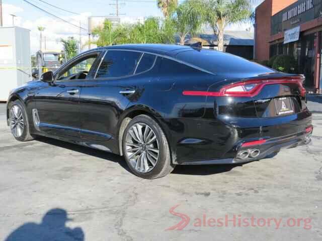 KNAE25LA1J6033652 2018 KIA STINGER