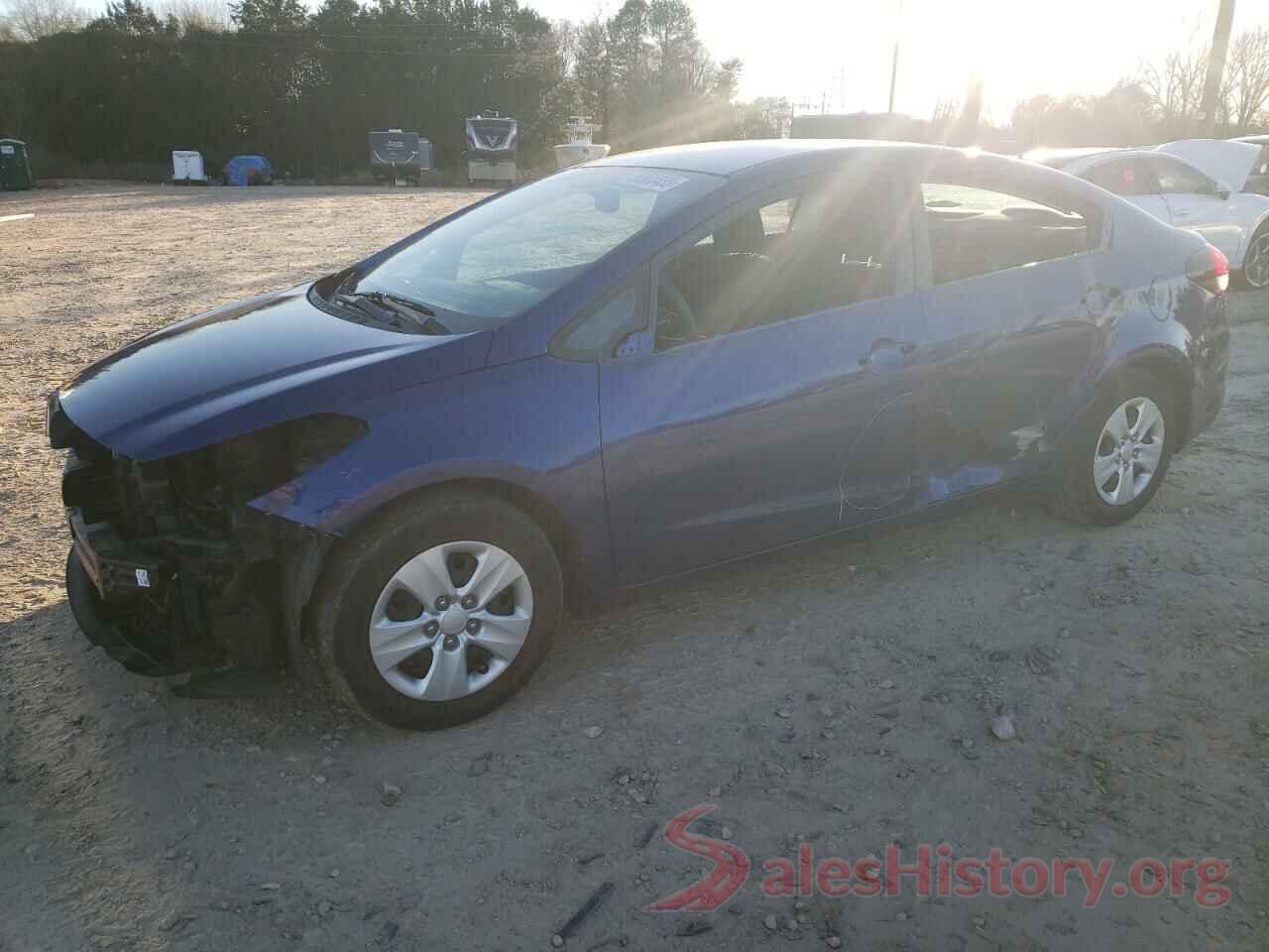 3KPFK4A77JE258550 2018 KIA FORTE