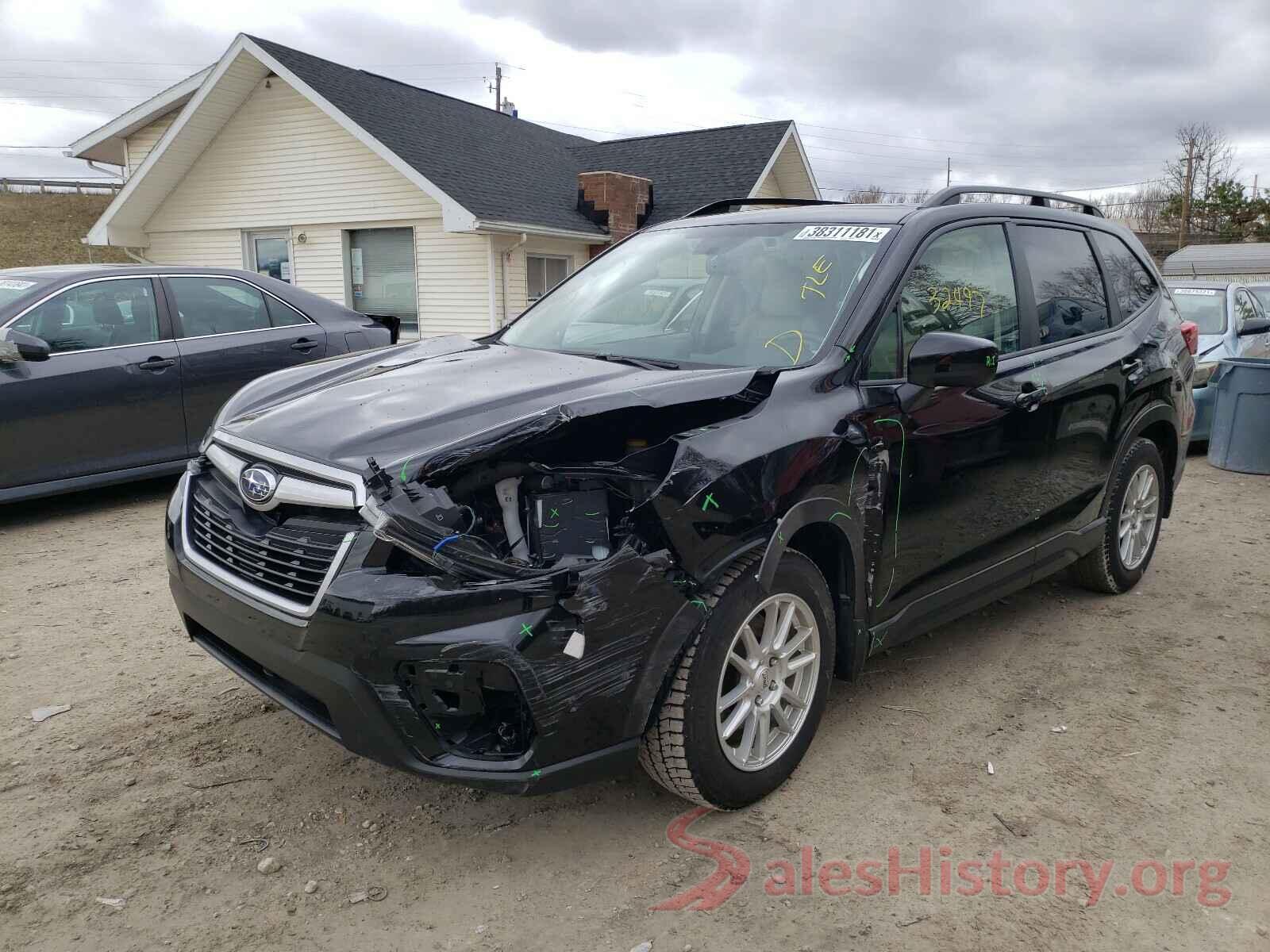 JF2SKAGC7KH498373 2019 SUBARU FORESTER