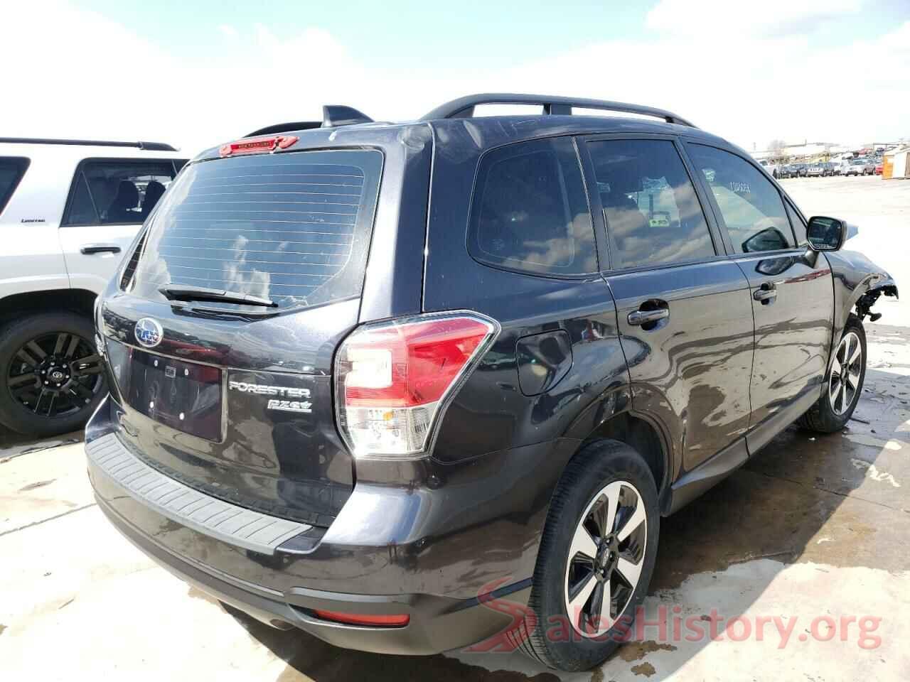 JF2SJABC7HH439049 2017 SUBARU FORESTER