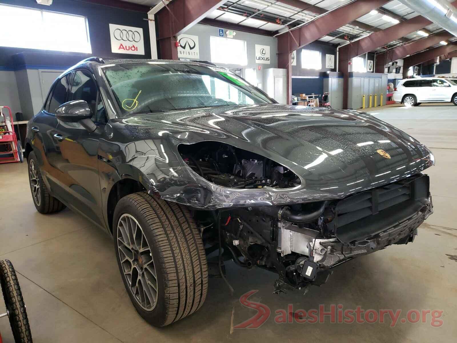 WP1AB2A55HLB14041 2017 PORSCHE MACAN