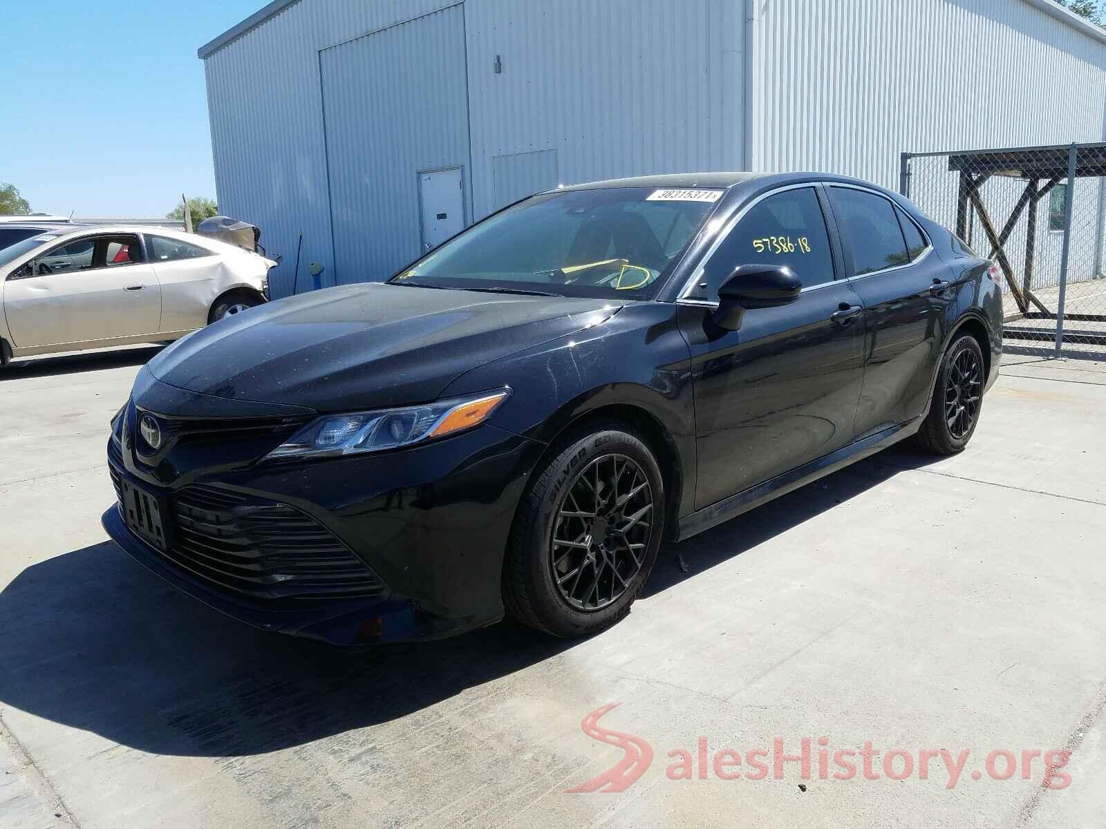 4T1B11HK4JU133545 2018 TOYOTA CAMRY