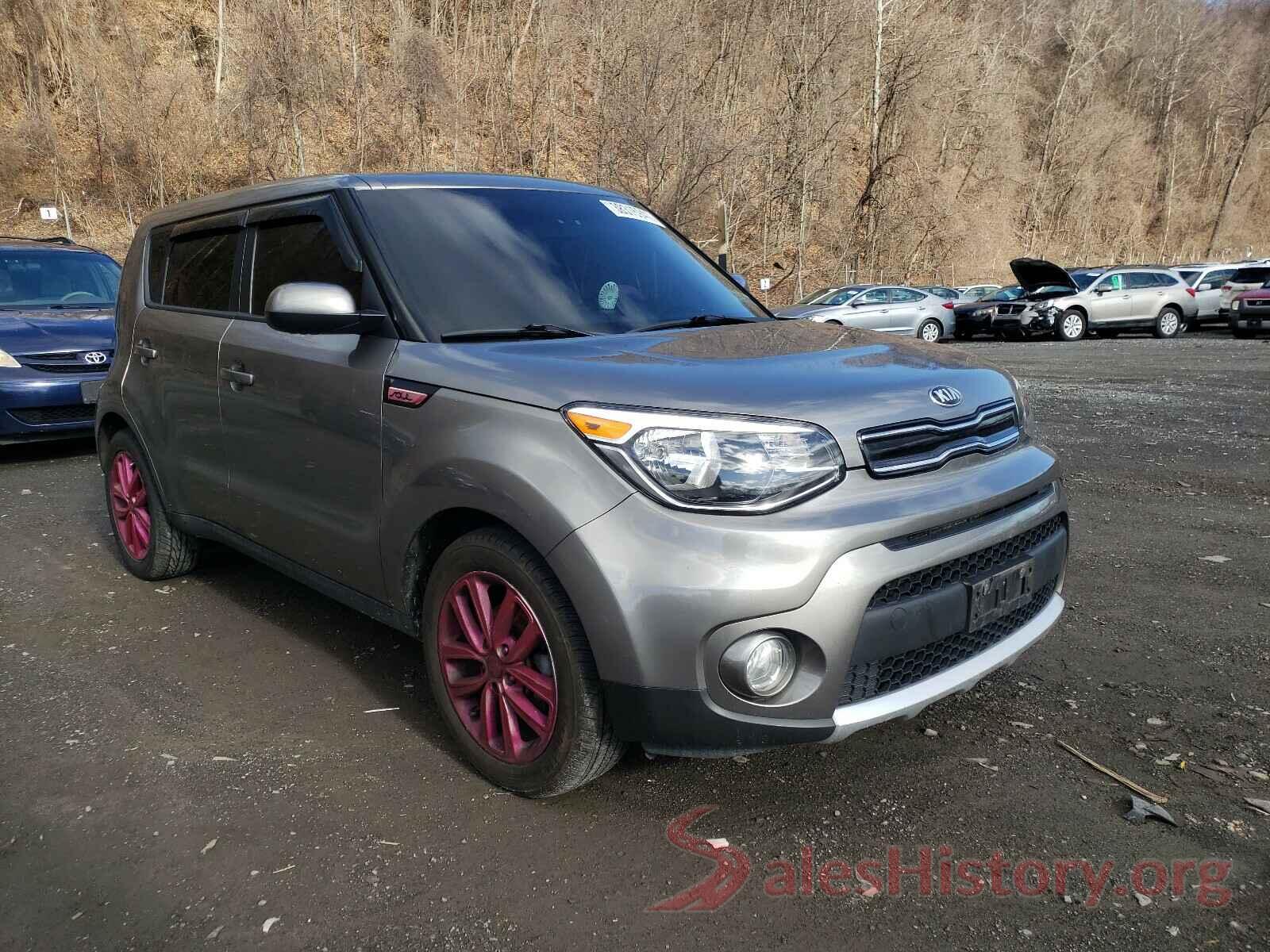 KNDJP3A54J7534963 2018 KIA SOUL