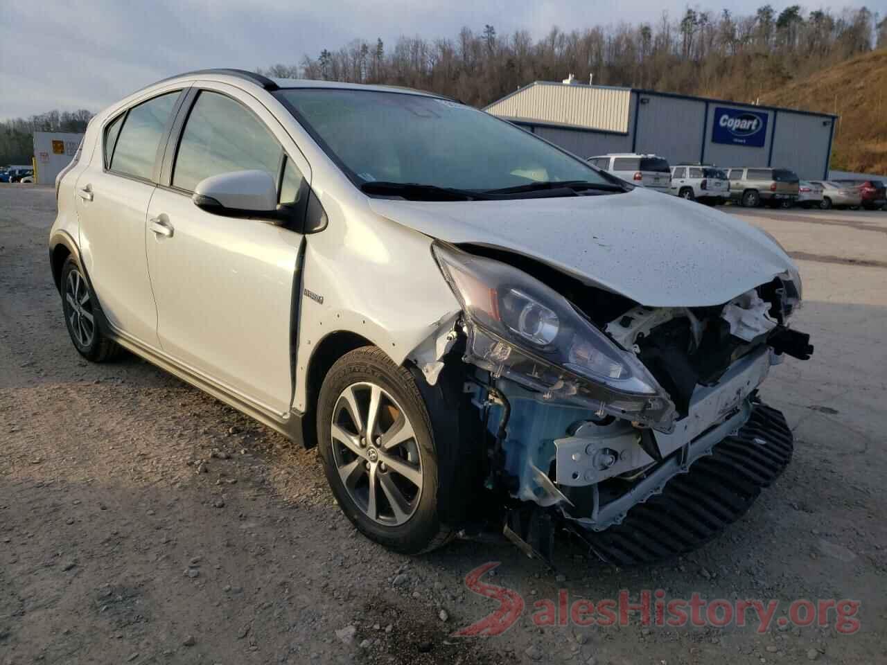 JTDKDTB30J1616735 2018 TOYOTA PRIUS