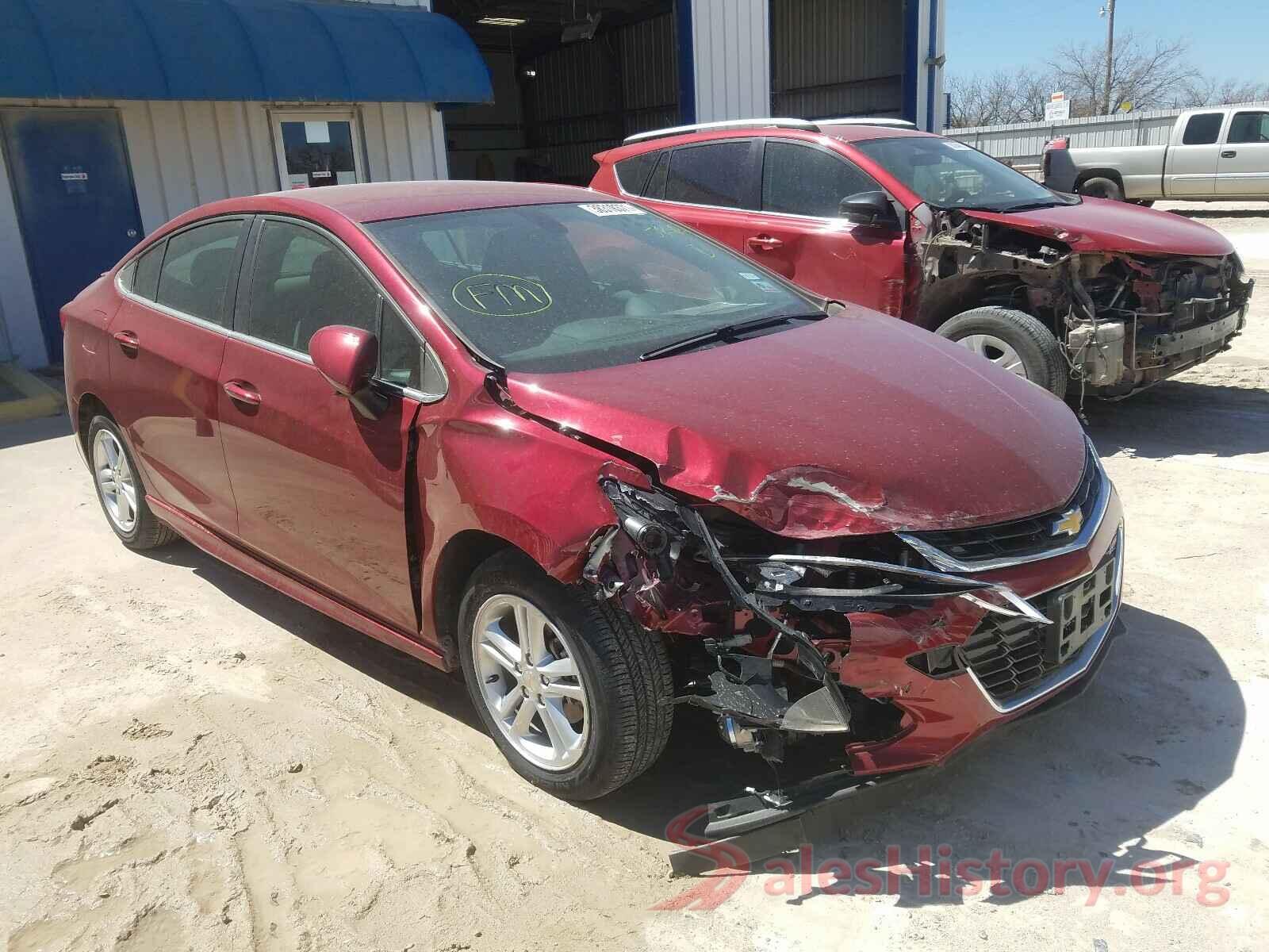 1G1BE5SM0J7181156 2018 CHEVROLET CRUZE