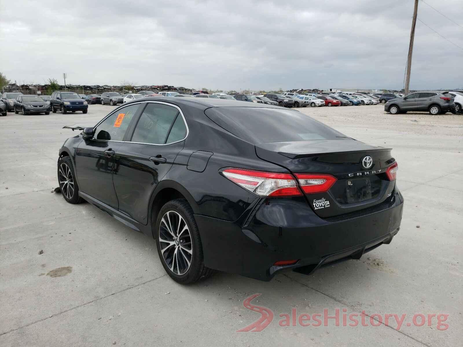 4T1B11HKXJU575519 2018 TOYOTA CAMRY