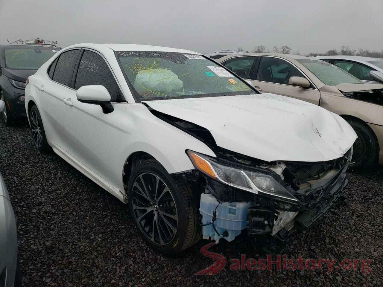 4T1B11HK1JU009720 2018 TOYOTA CAMRY