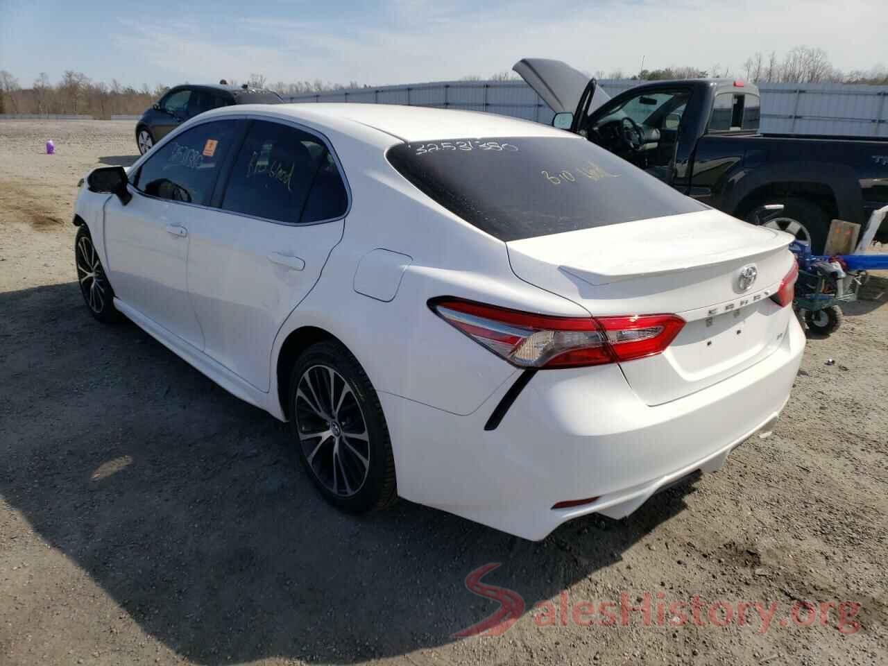 4T1B11HK1JU009720 2018 TOYOTA CAMRY