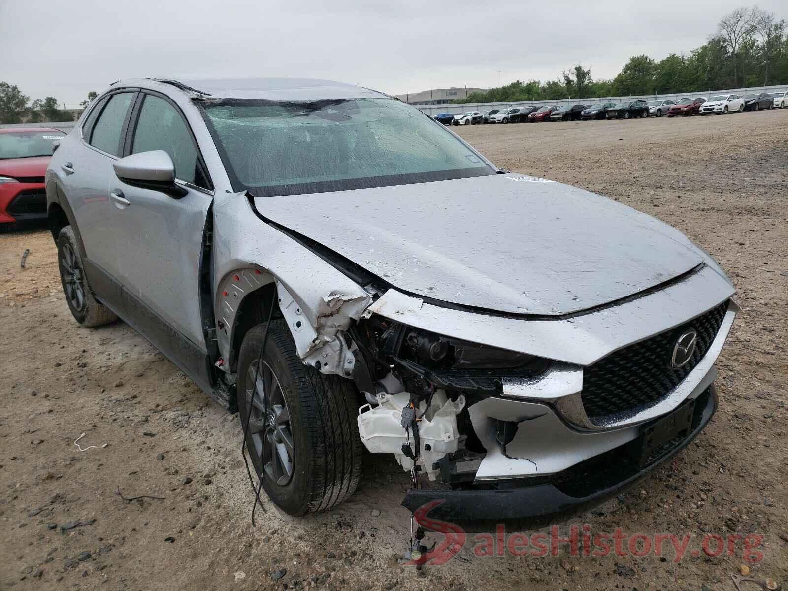 3MVDMABL0LM129584 2020 MAZDA CX30