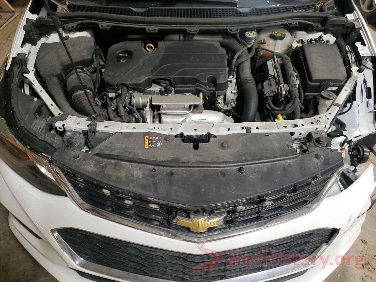 1G1BE5SM7J7177203 2018 CHEVROLET CRUZE