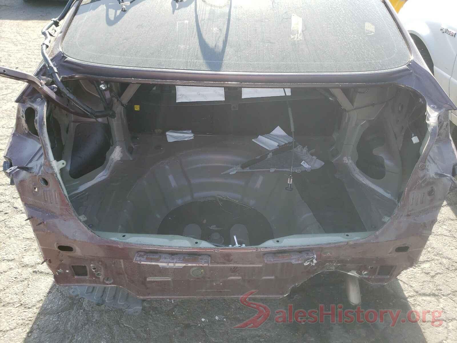 3KPFK4A77JE168489 2018 KIA FORTE