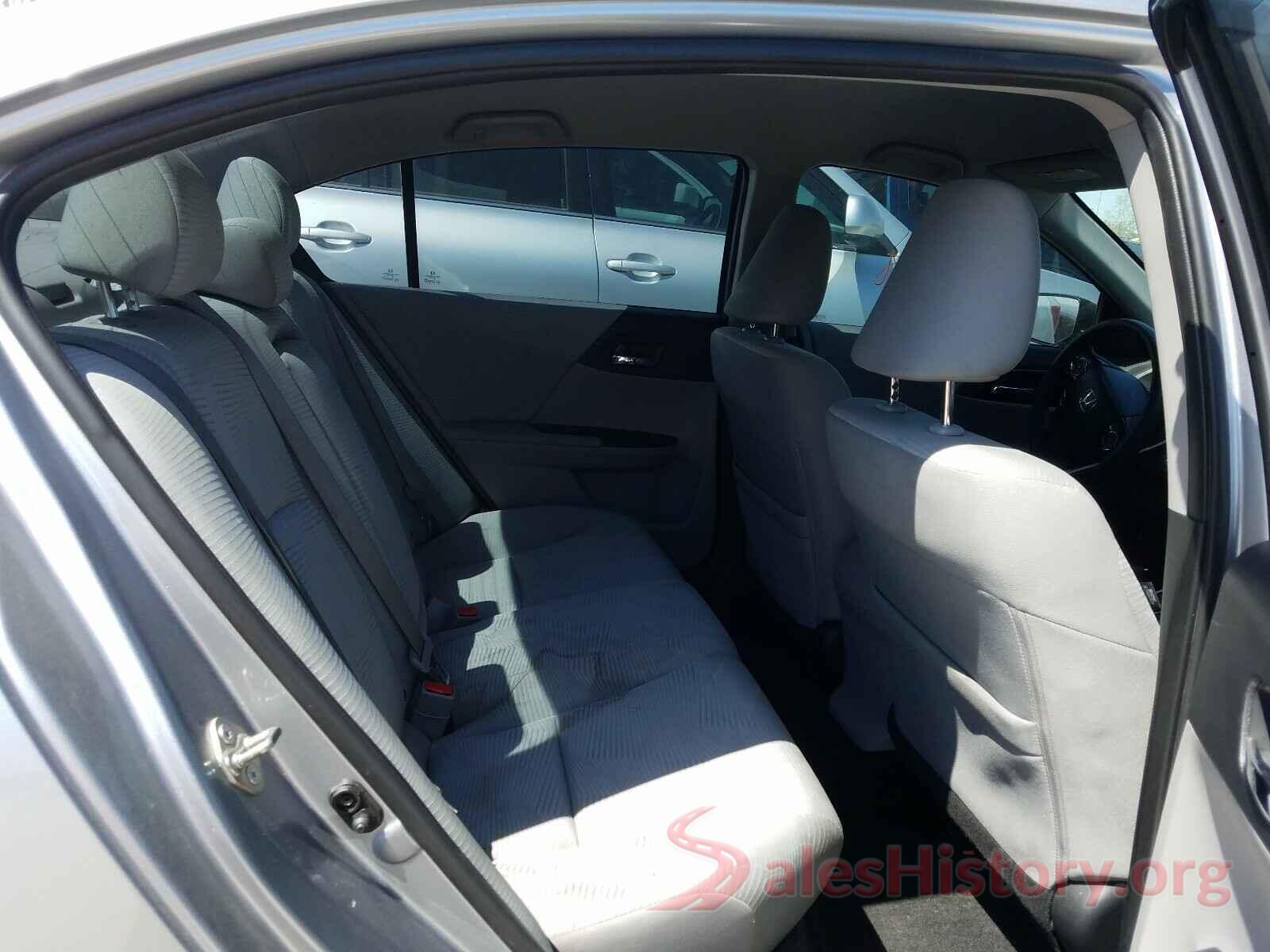 1HGCR2F3XHA242995 2017 HONDA ACCORD