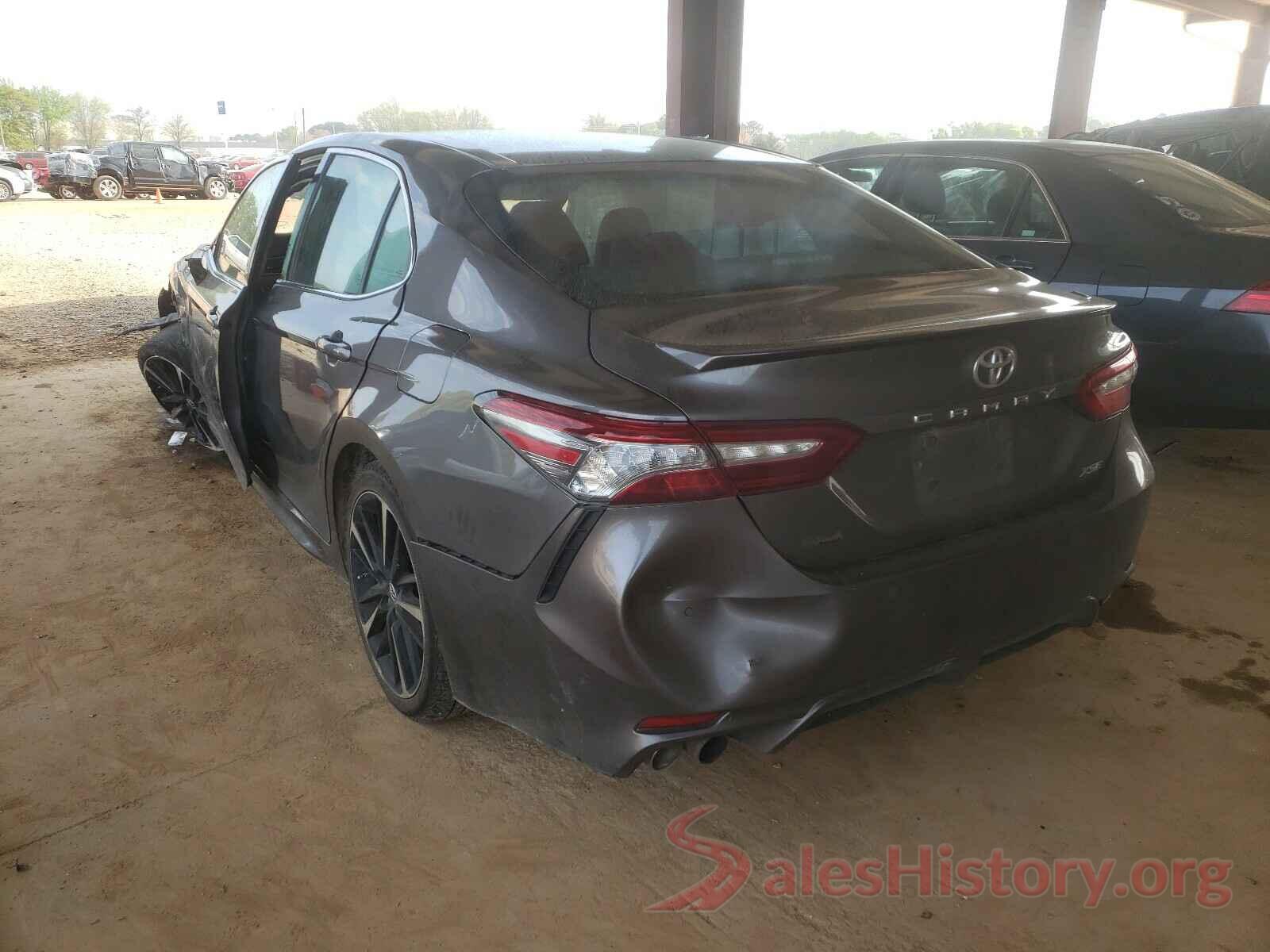 4T1B61HK1JU094754 2018 TOYOTA CAMRY