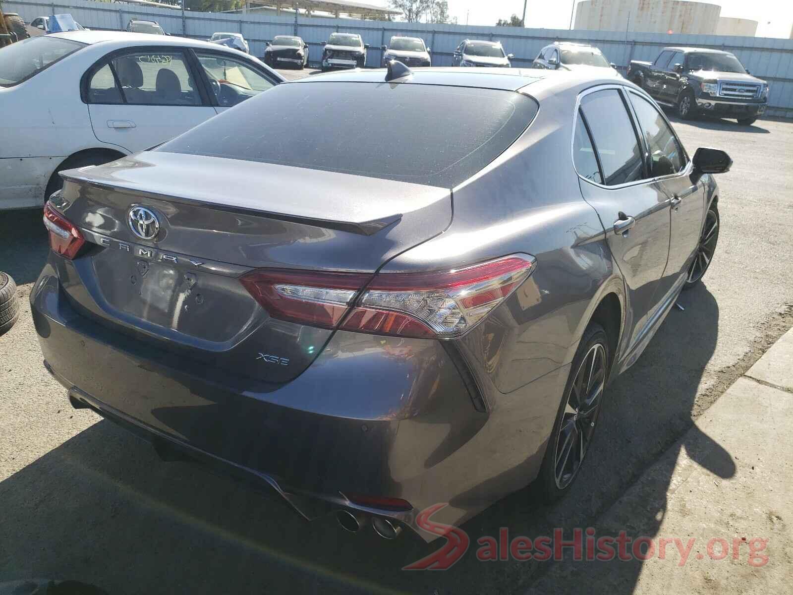 4T1BZ1HK9JU015113 2018 TOYOTA CAMRY