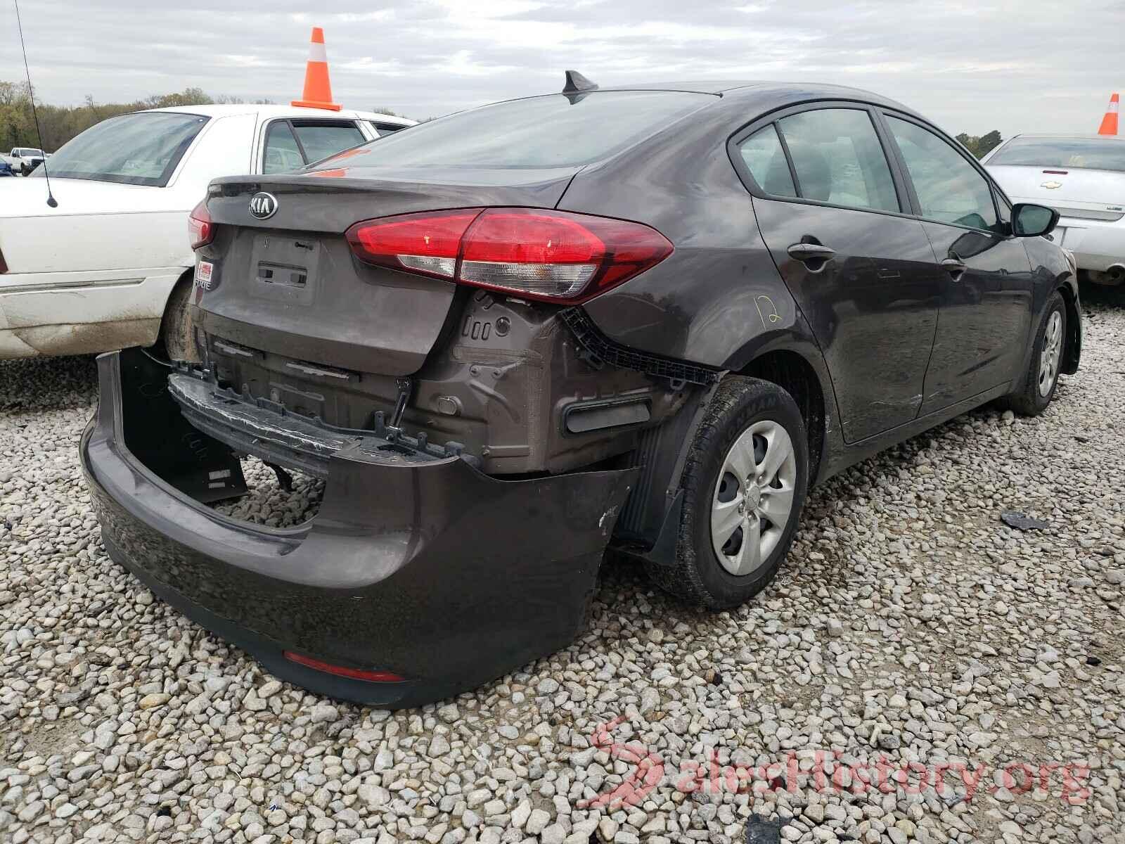 3KPFK4A70HE108533 2017 KIA FORTE