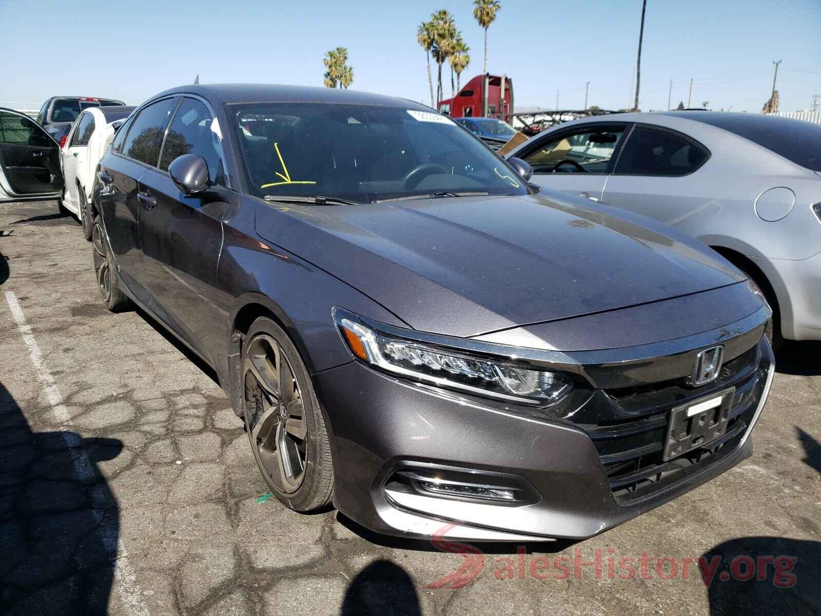 1HGCV1F38JA136296 2018 HONDA ACCORD