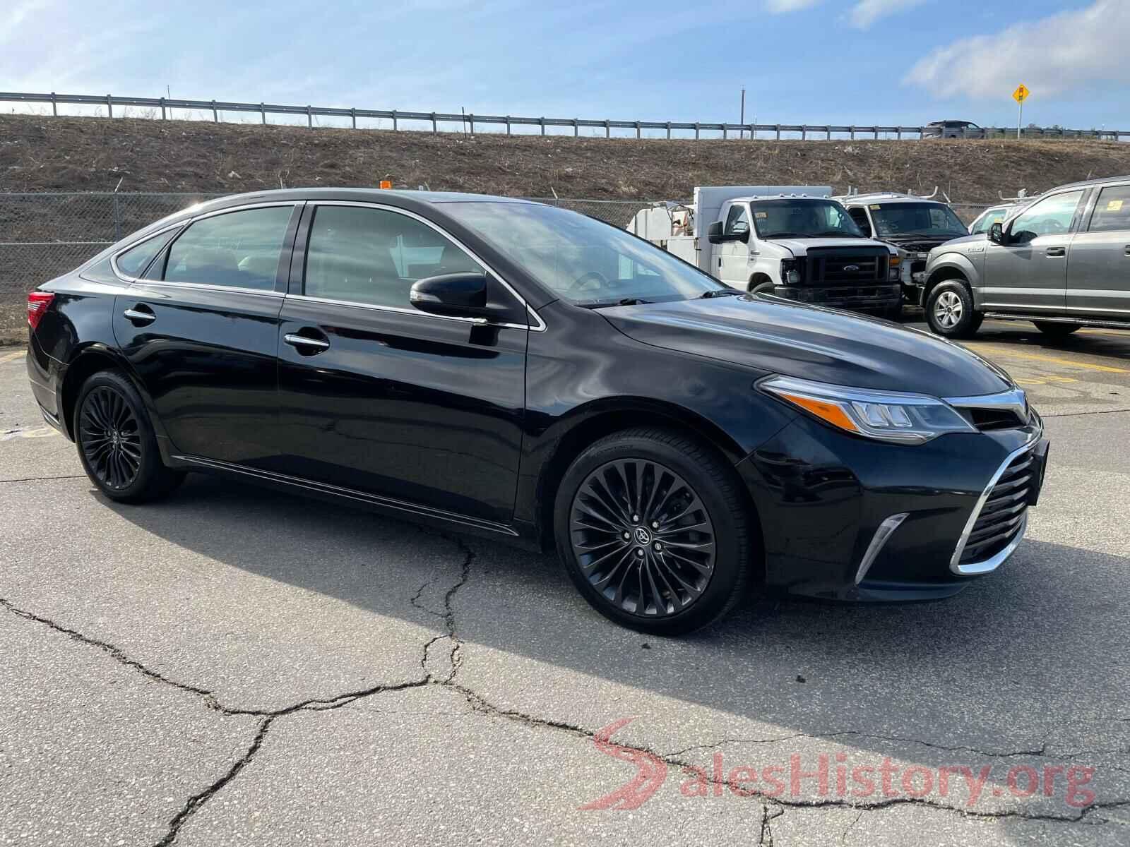 4T1BK1EB3JU282109 2018 TOYOTA AVALON