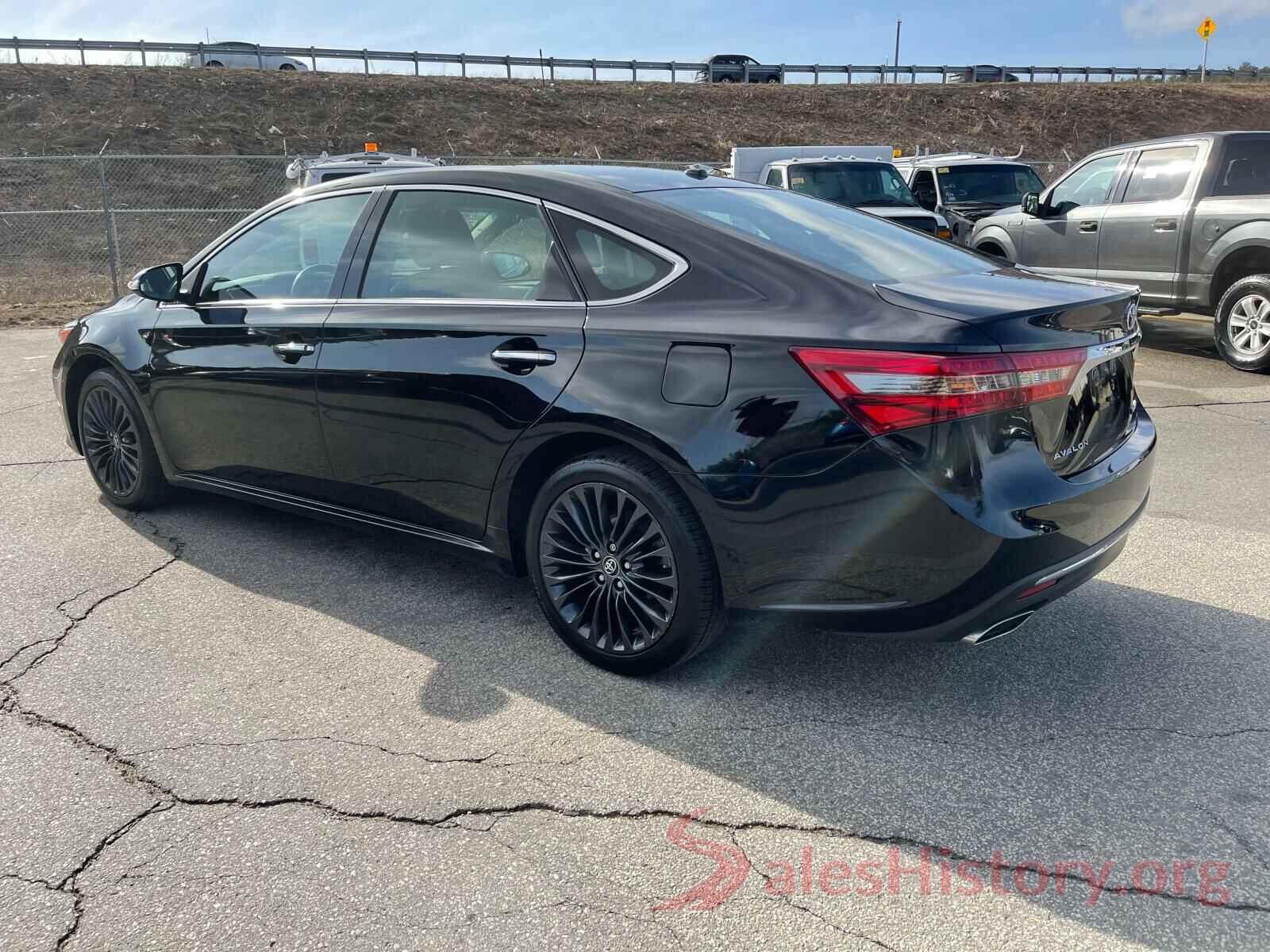 4T1BK1EB3JU282109 2018 TOYOTA AVALON