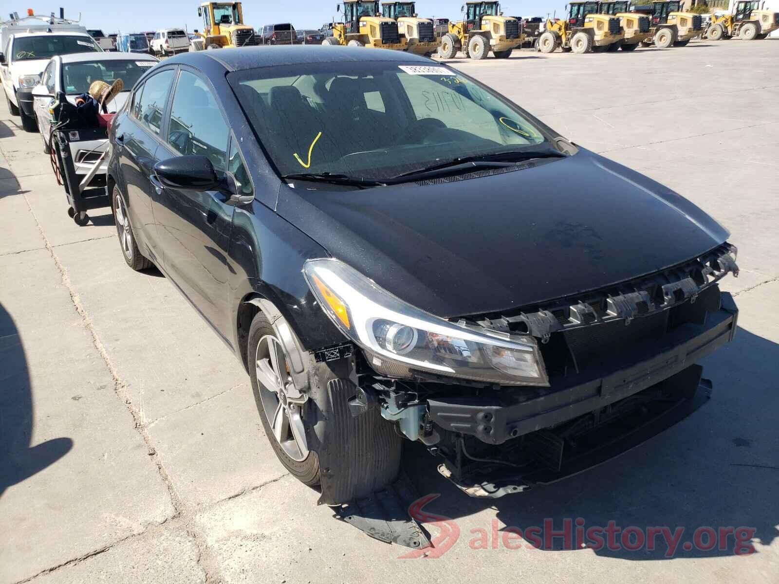 3KPFL4A72JE172818 2018 KIA FORTE