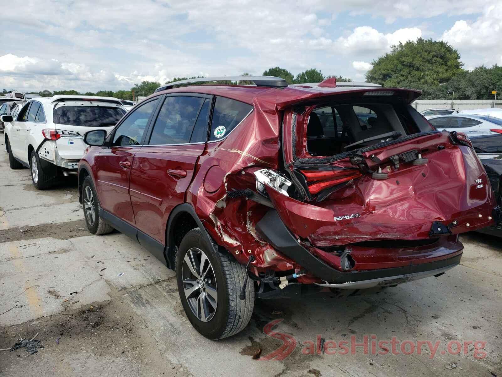 2T3RFREV4JW729923 2018 TOYOTA RAV4