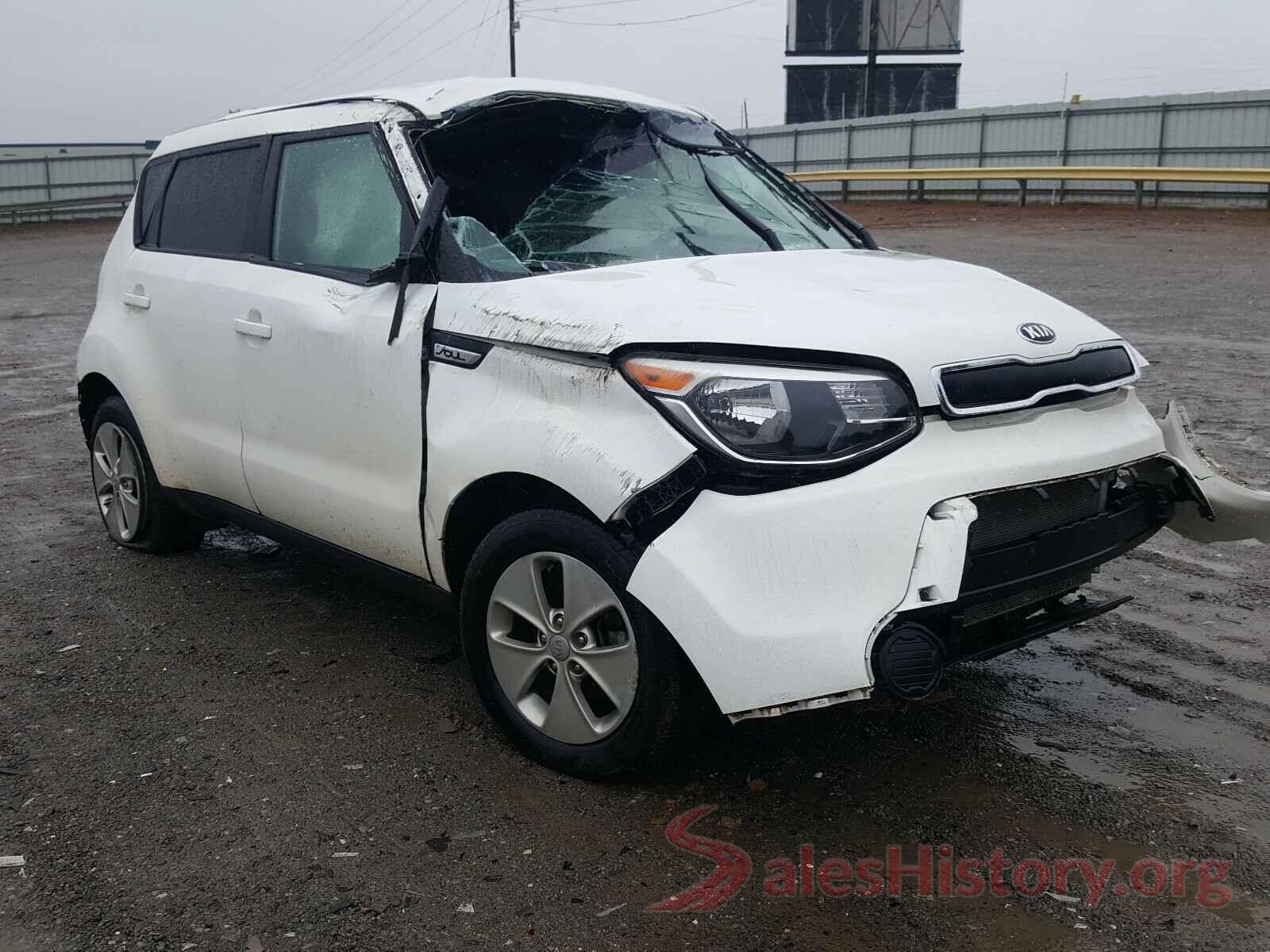 KNDJN2A24G7399725 2016 KIA SOUL