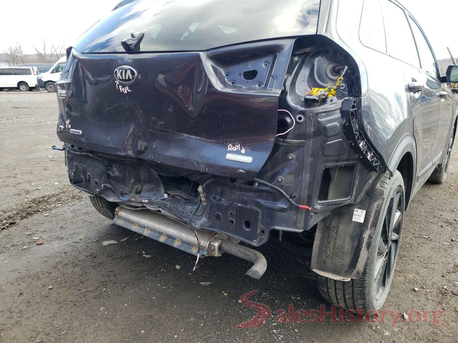 KNDCC3LC3J5135036 2018 KIA NIRO