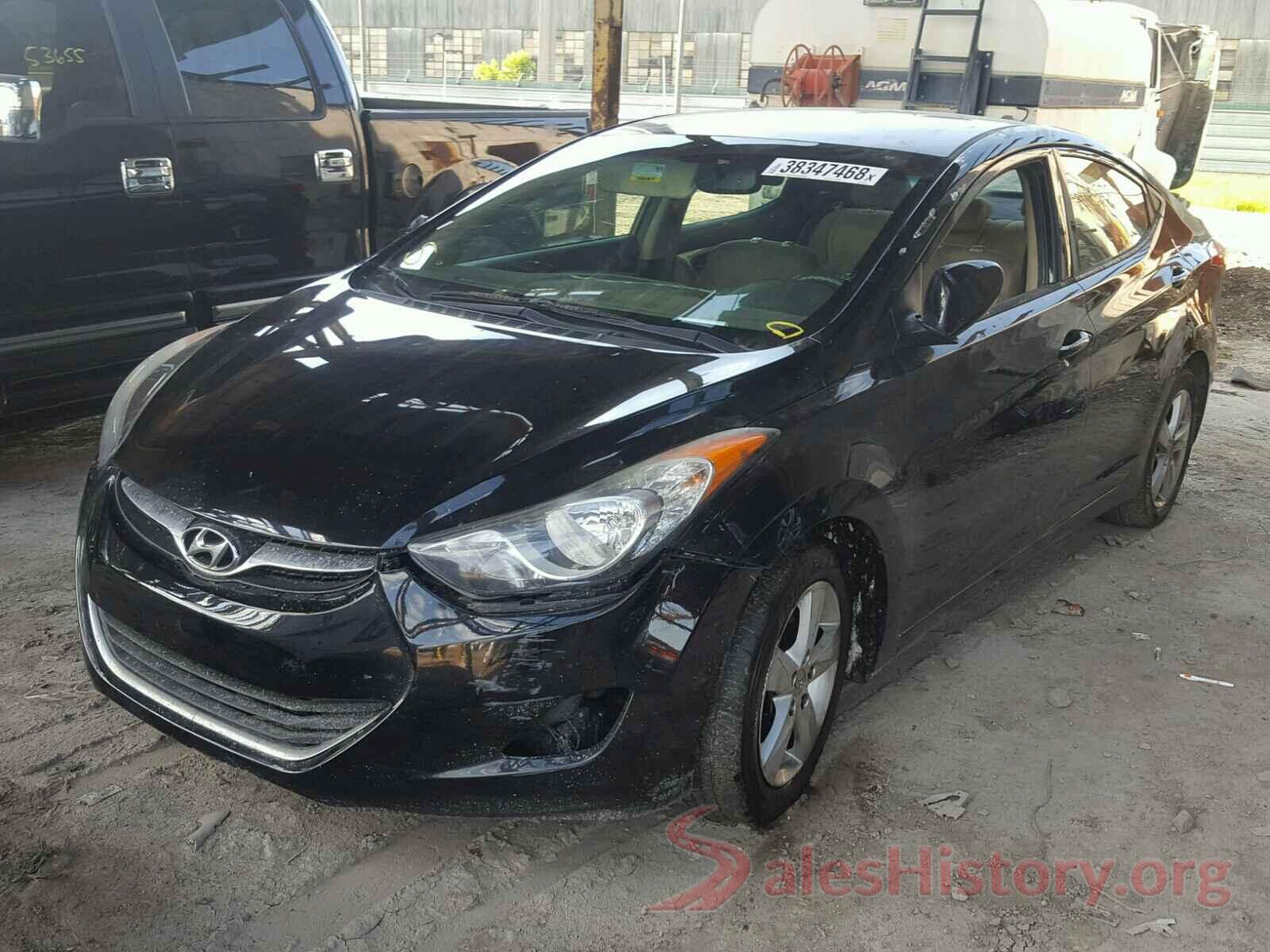 5NPDH4AE9DH256173 2013 HYUNDAI ELANTRA