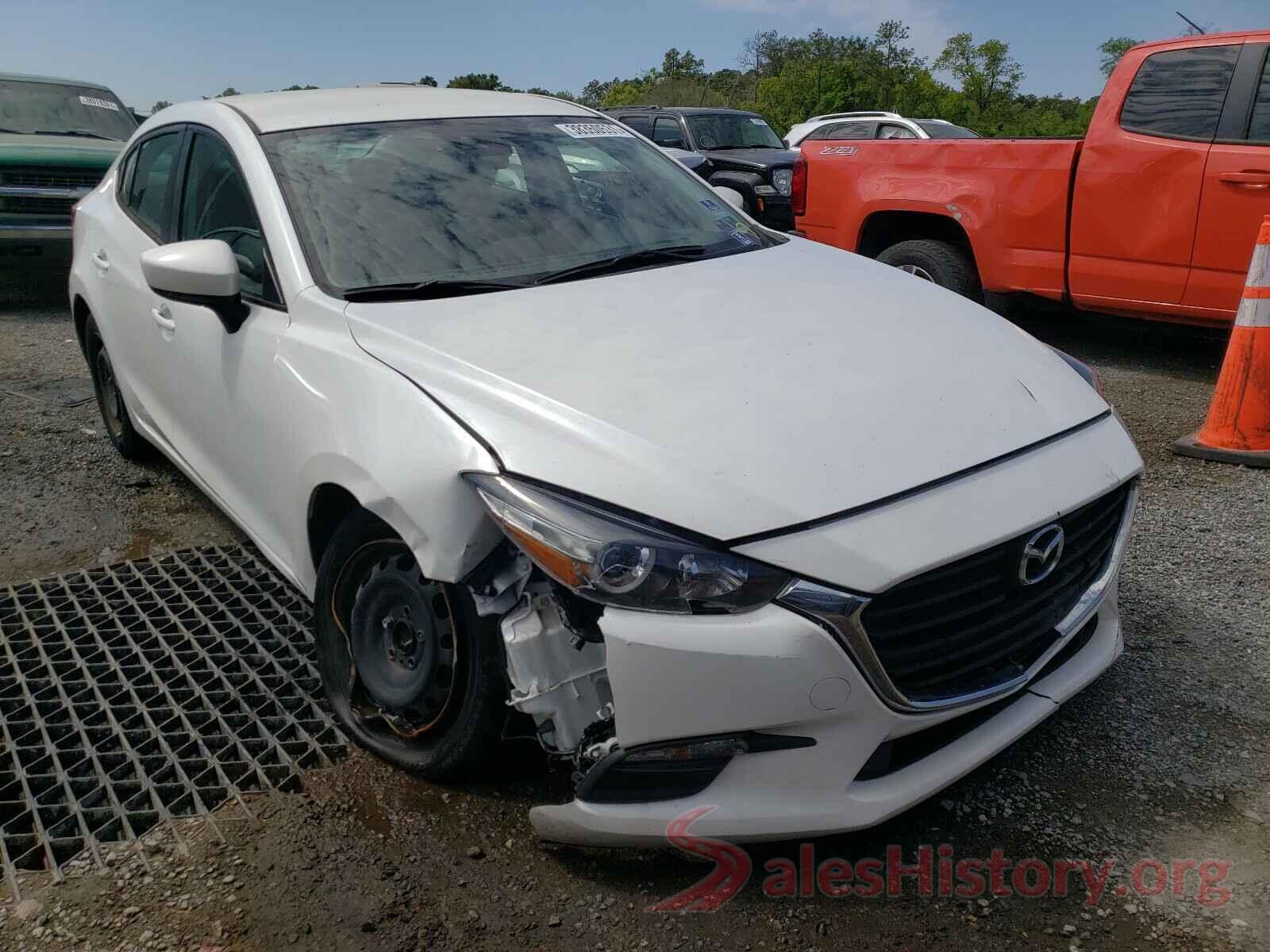 3MZBN1U75JM232578 2018 MAZDA 3