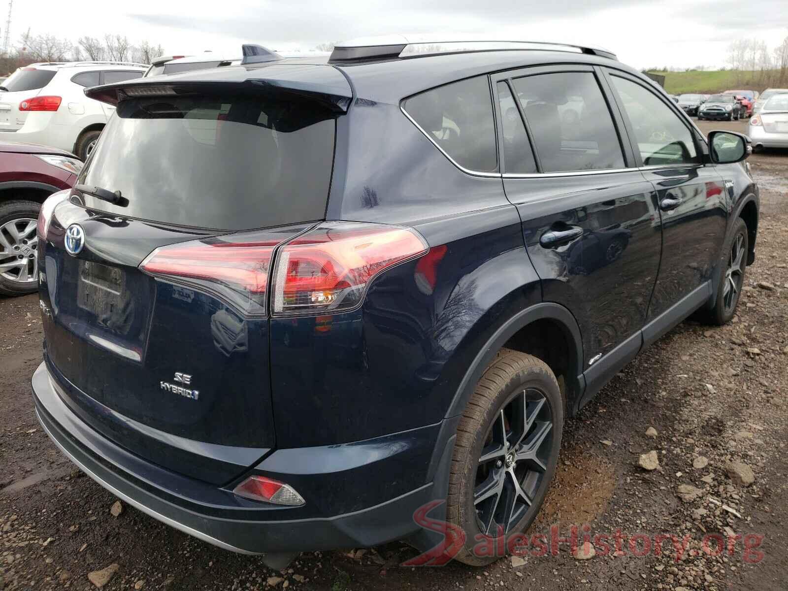 JTMJJREVXHD144945 2017 TOYOTA RAV4