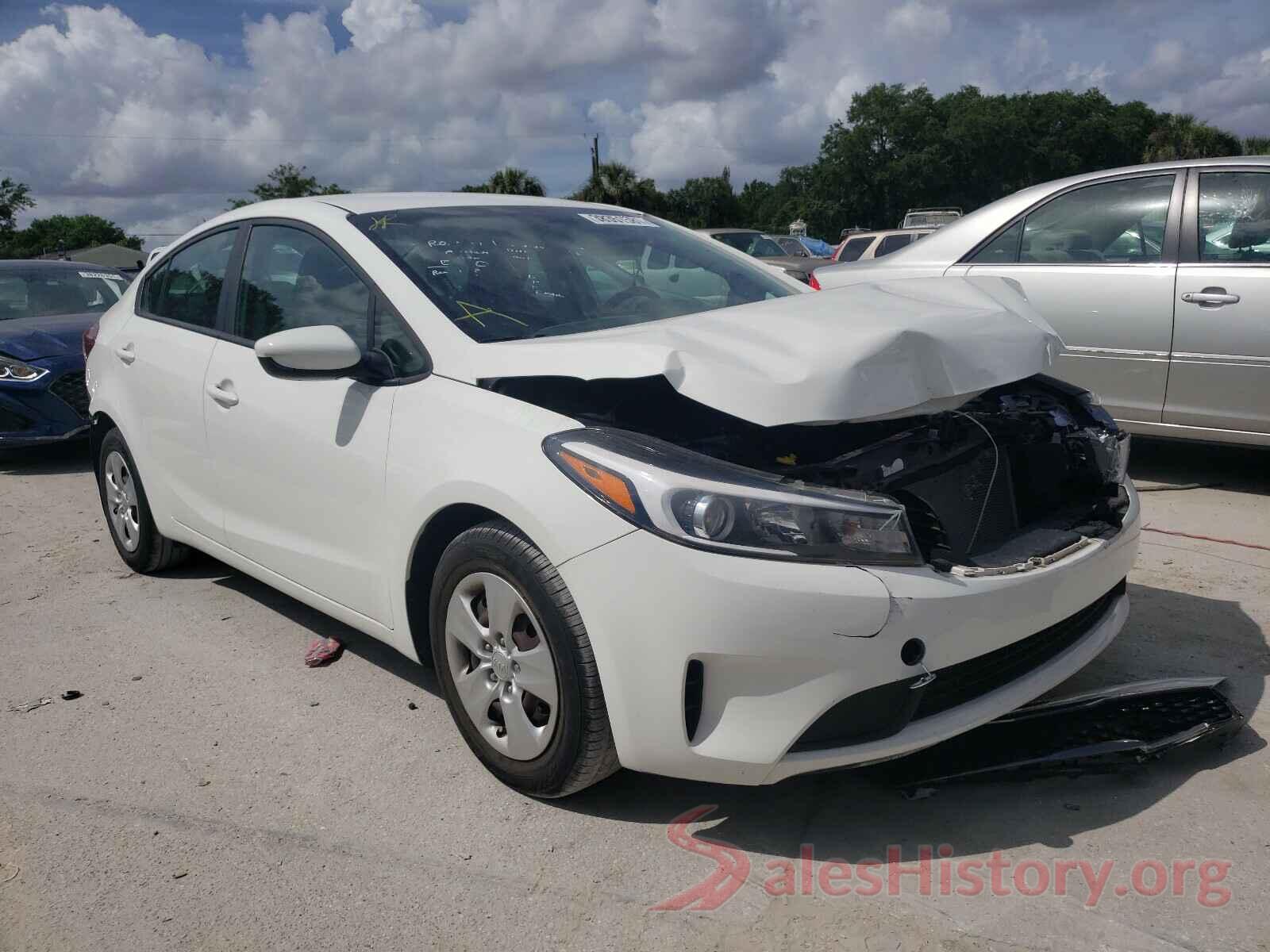 3KPFK4A7XHE076450 2017 KIA FORTE