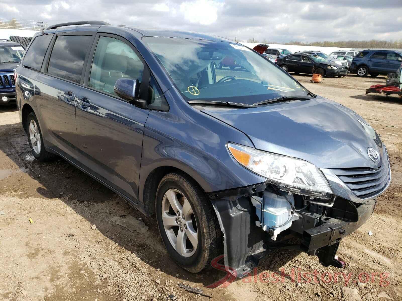 5TDKZ3DC3HS836222 2017 TOYOTA SIENNA