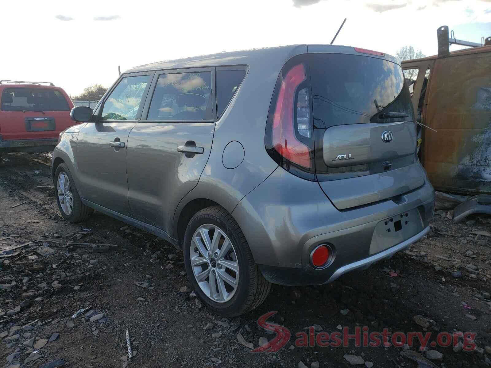 KNDJP3A50J7550271 2018 KIA SOUL