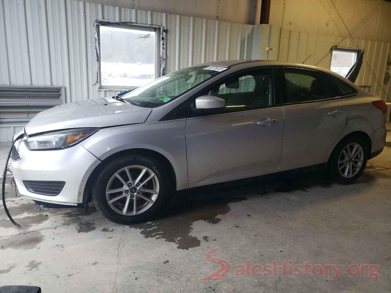 1FADP3F26JL239758 2018 FORD FOCUS