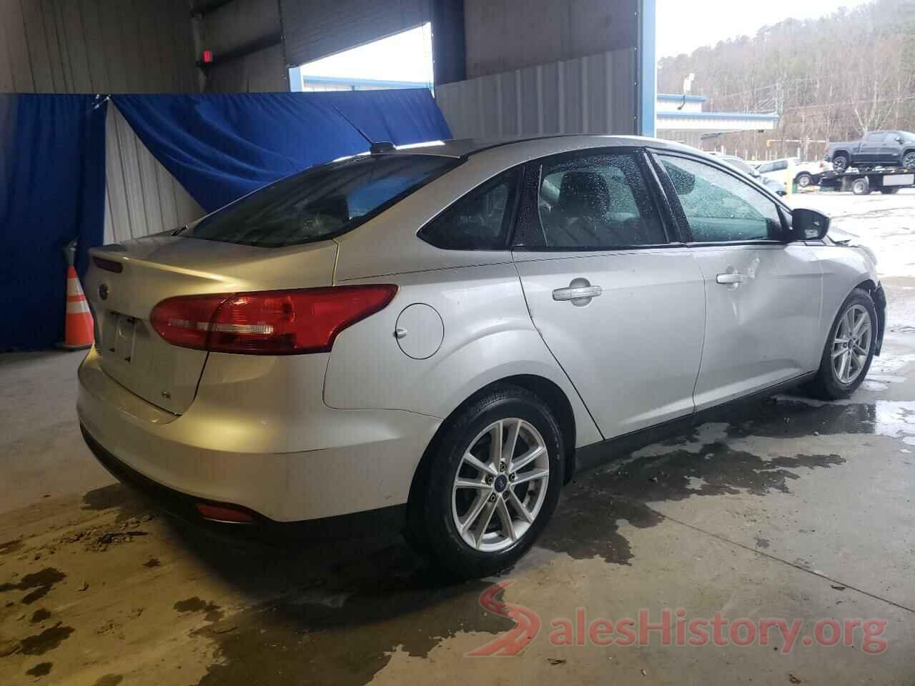 1FADP3F26JL239758 2018 FORD FOCUS