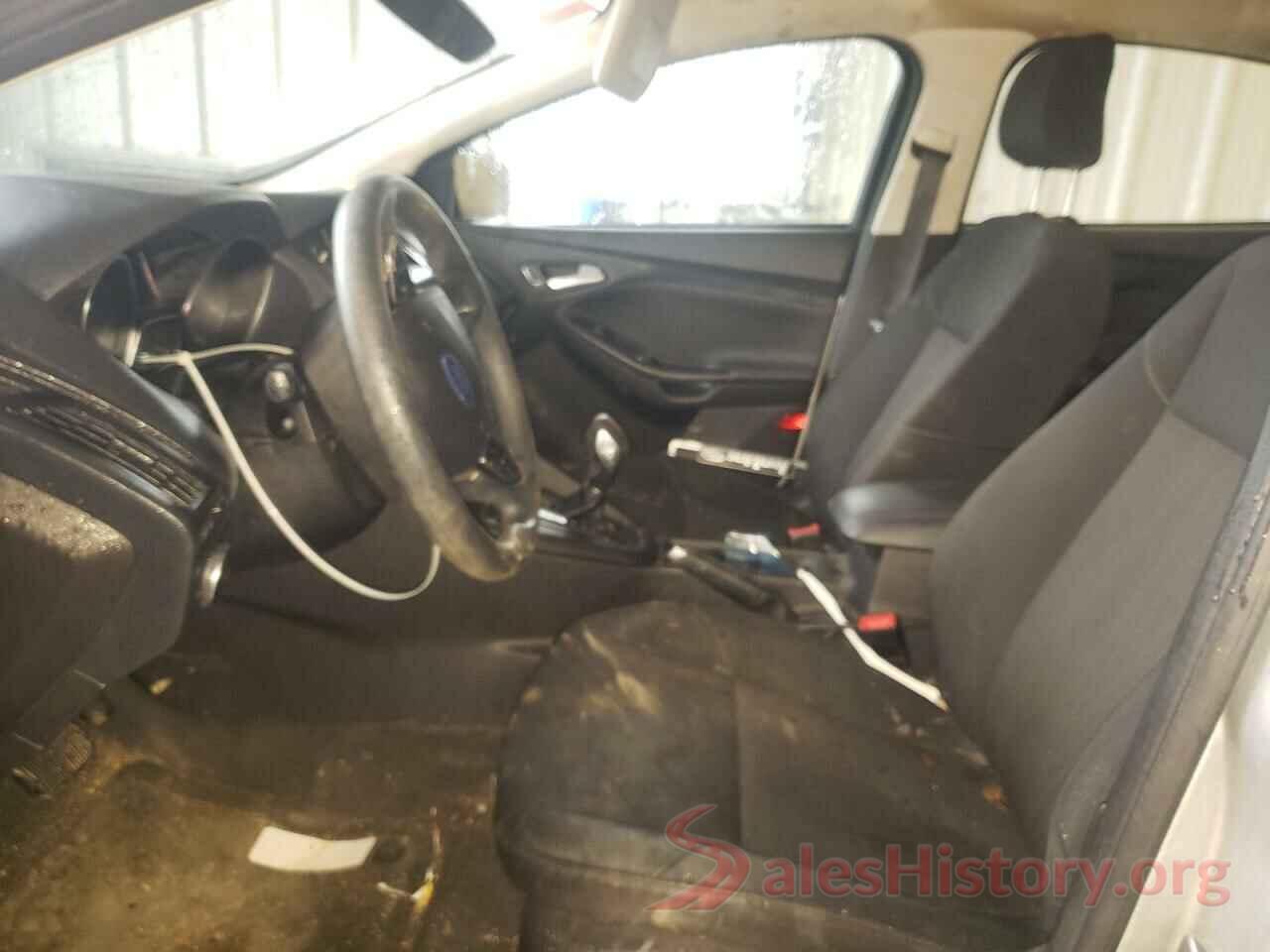 1FADP3F26JL239758 2018 FORD FOCUS